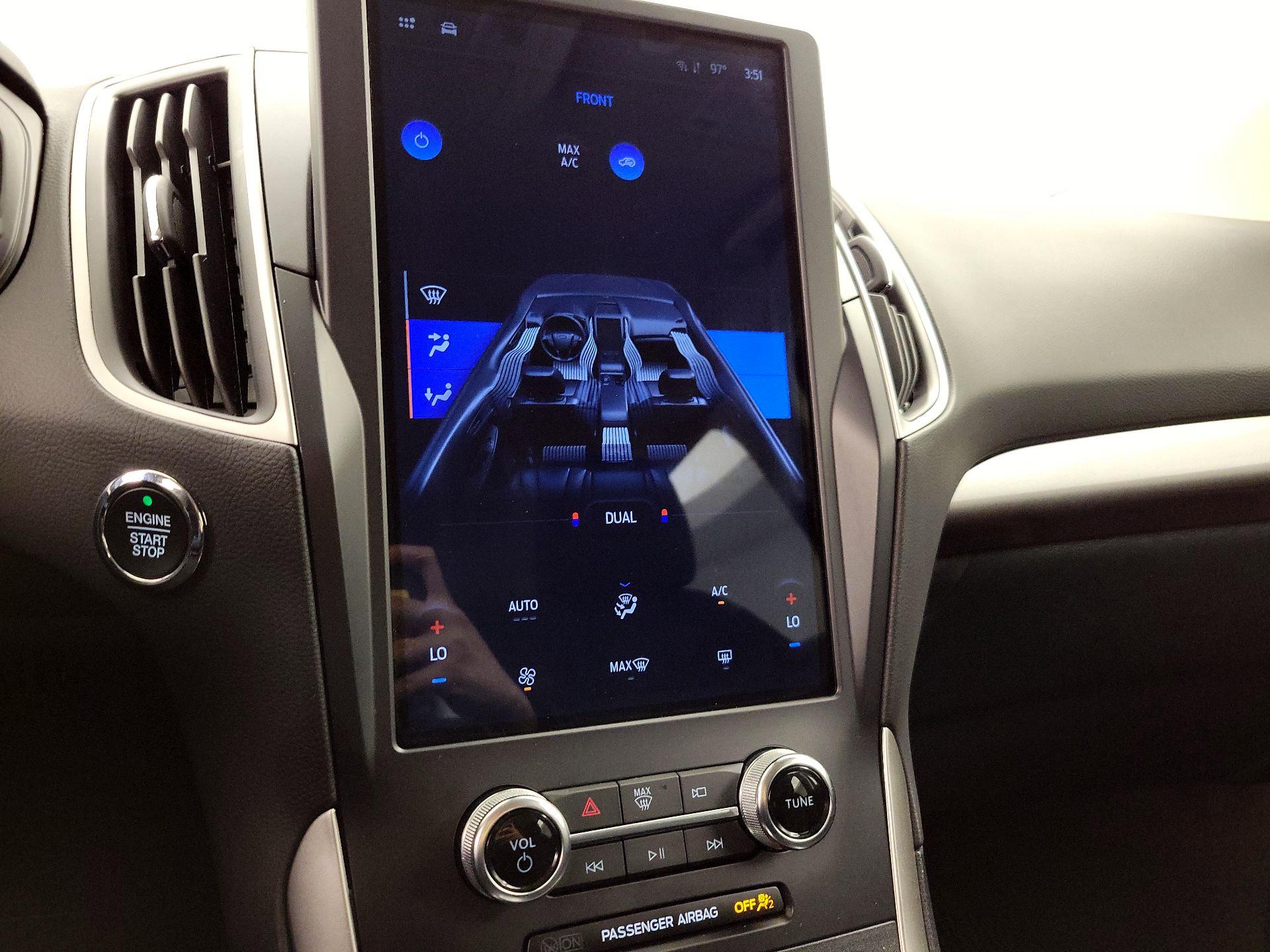 Thumbnail: 2024 Ford Edge - 16