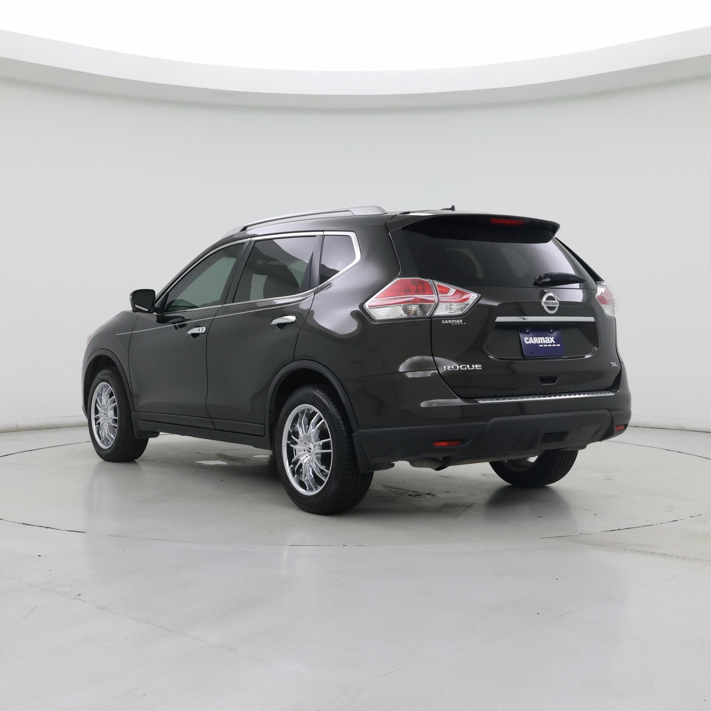 Thumbnail: 2016 Nissan Rogue - 2