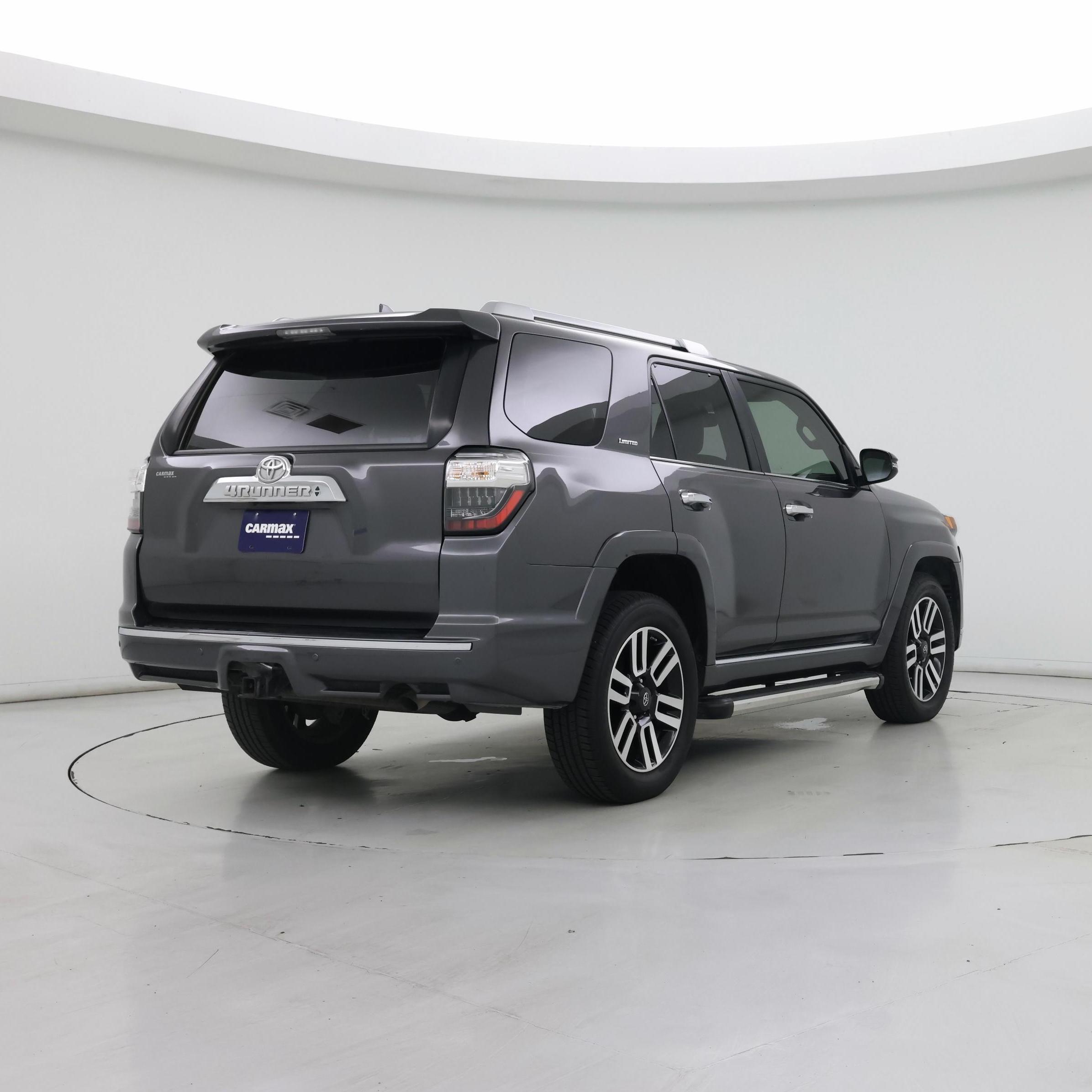 Thumbnail: 2016 Toyota 4Runner - 8