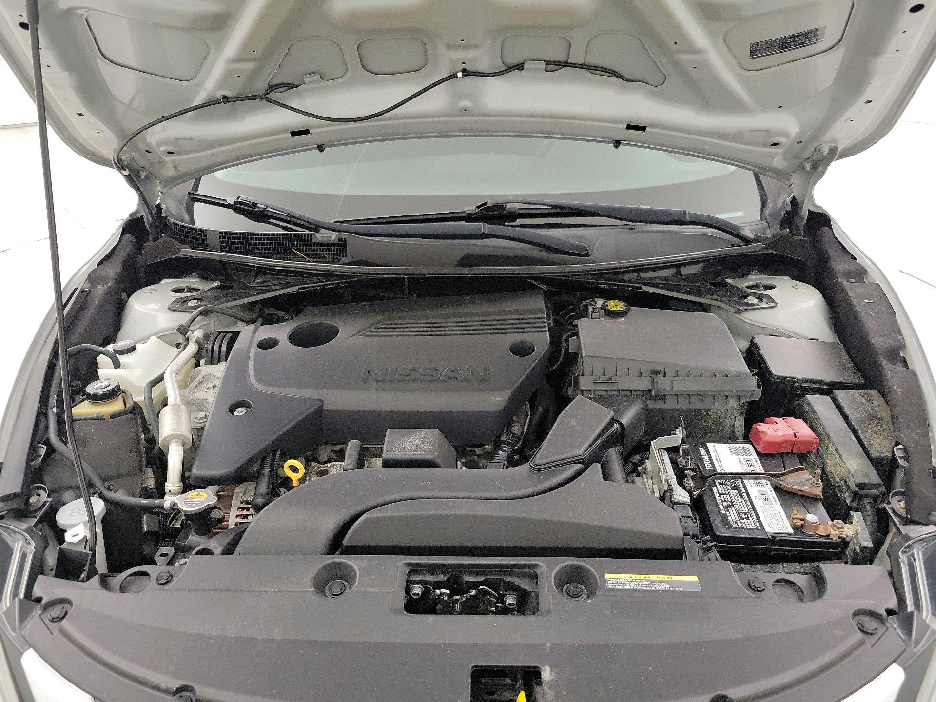 Thumbnail: 2018 Nissan Altima - 20