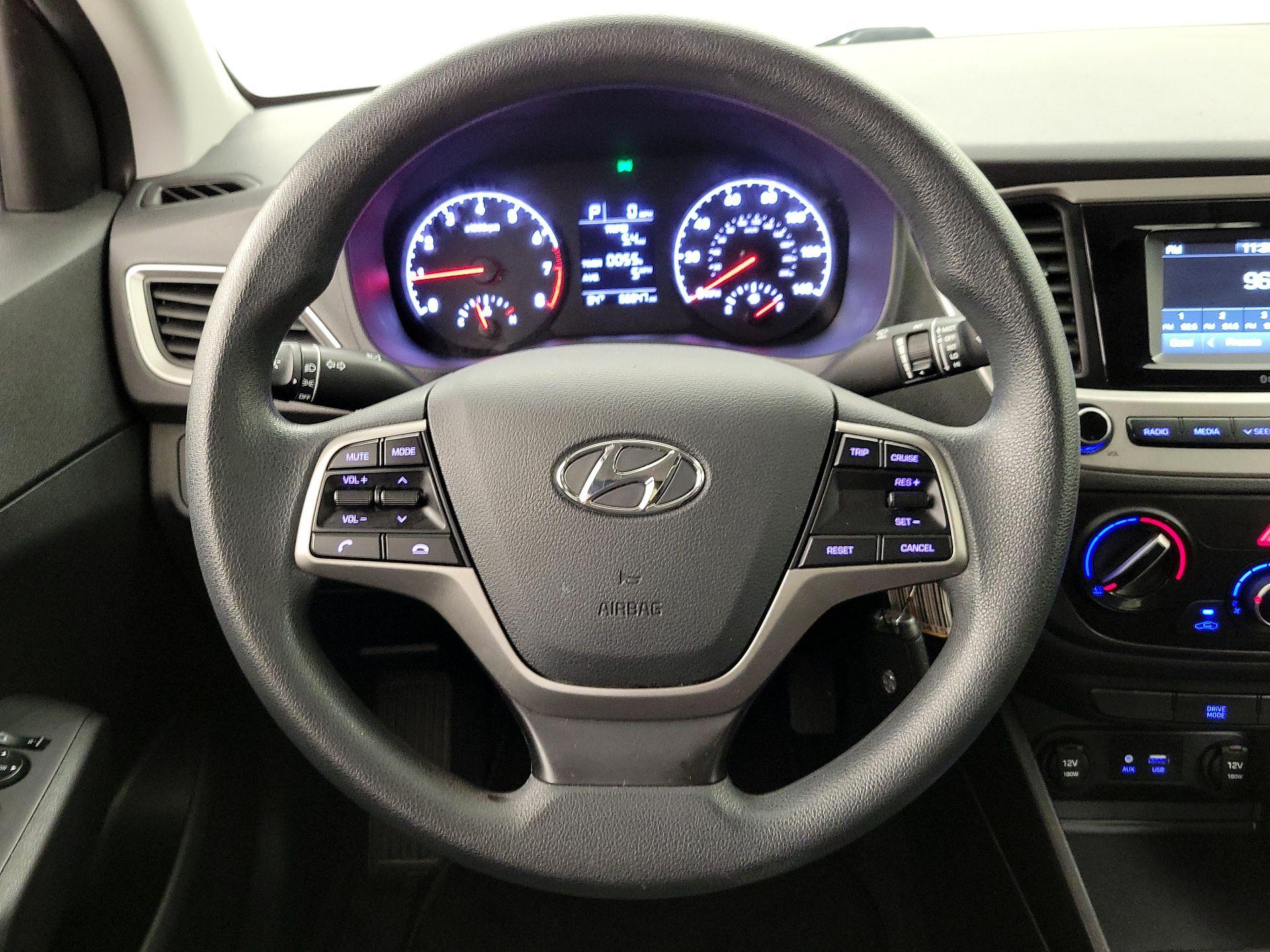 Thumbnail: 2019 Hyundai Accent - 10