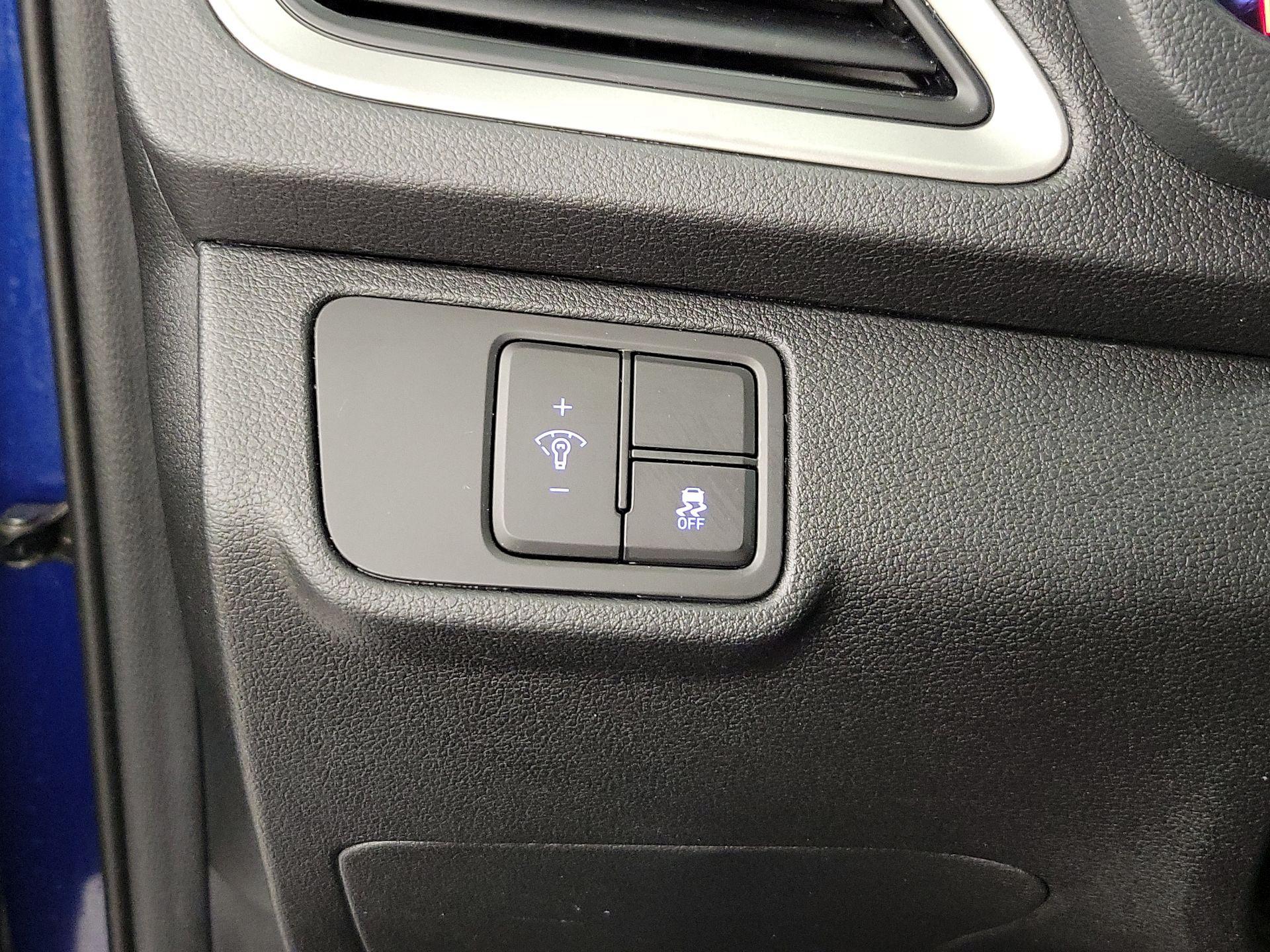 Thumbnail: 2019 Hyundai Accent - 13