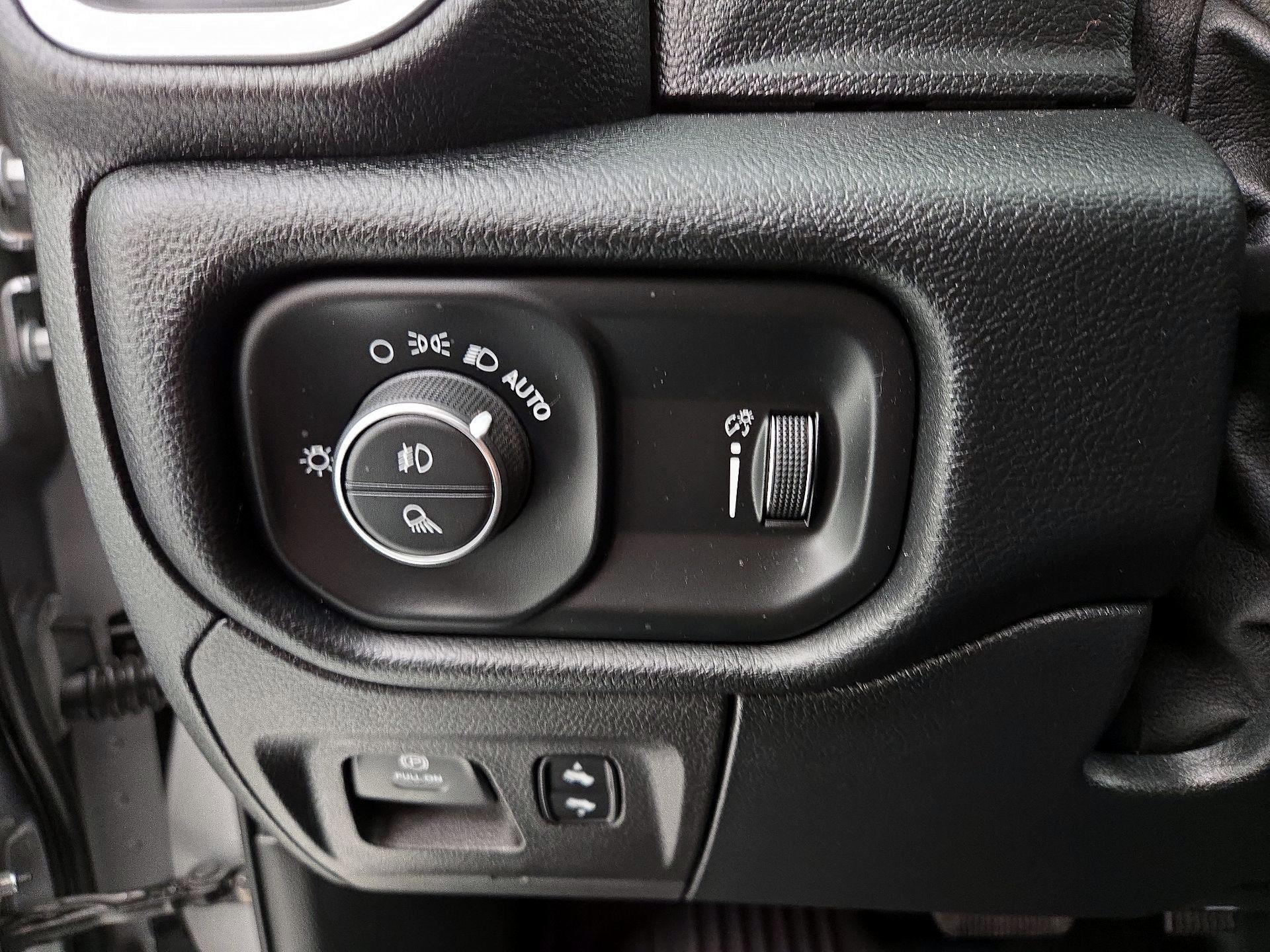 Thumbnail: 2022 RAM 1500 - 13