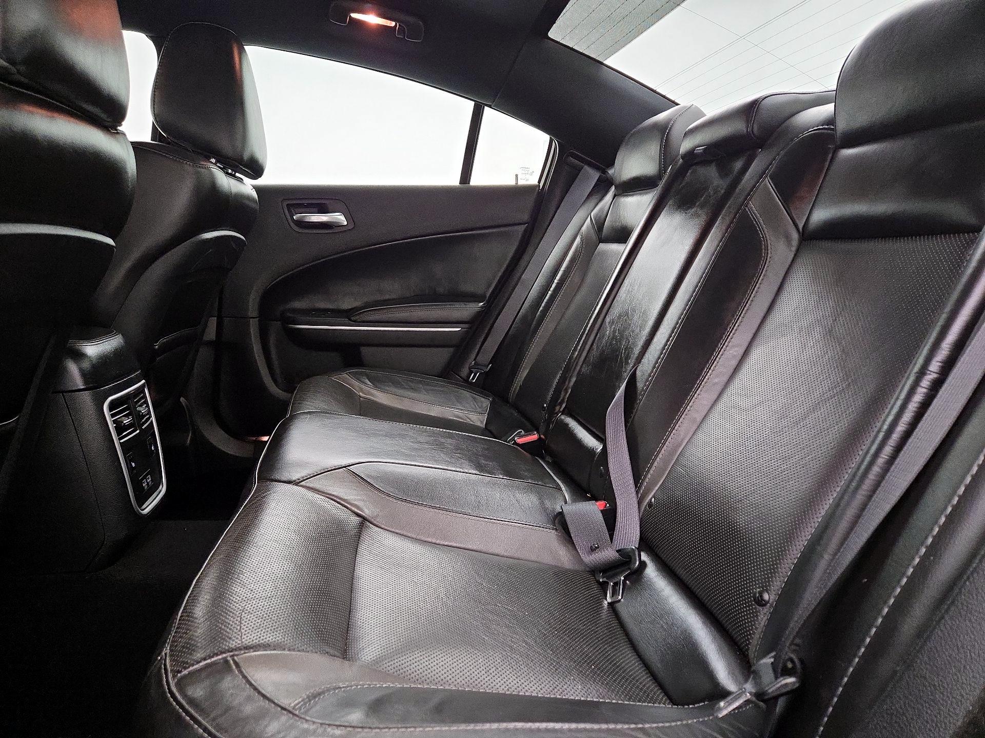 Thumbnail: 2021 Dodge Charger - 19