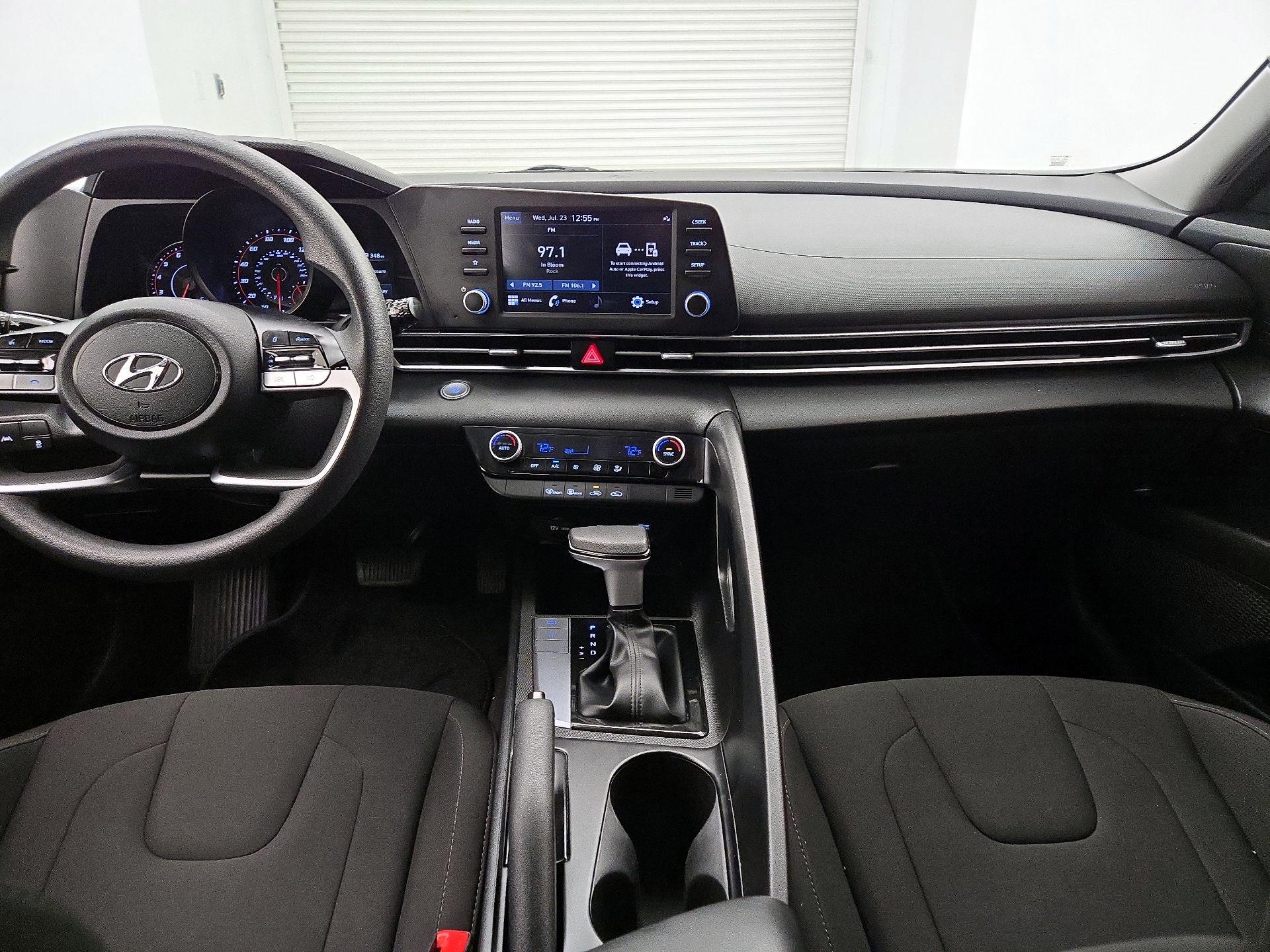 Thumbnail: 2023 Hyundai Elantra - 9