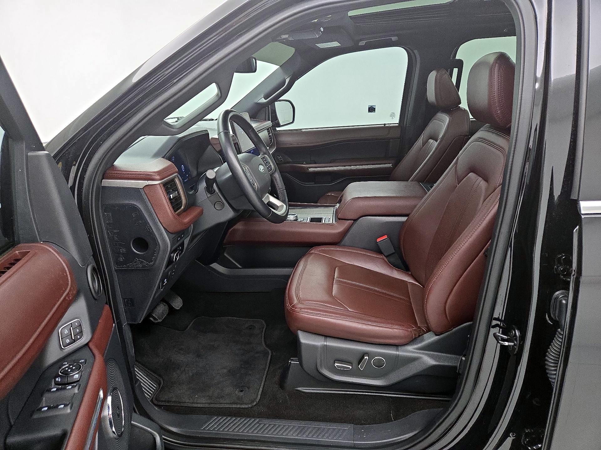 Thumbnail: 2023 Ford Expedition - 11