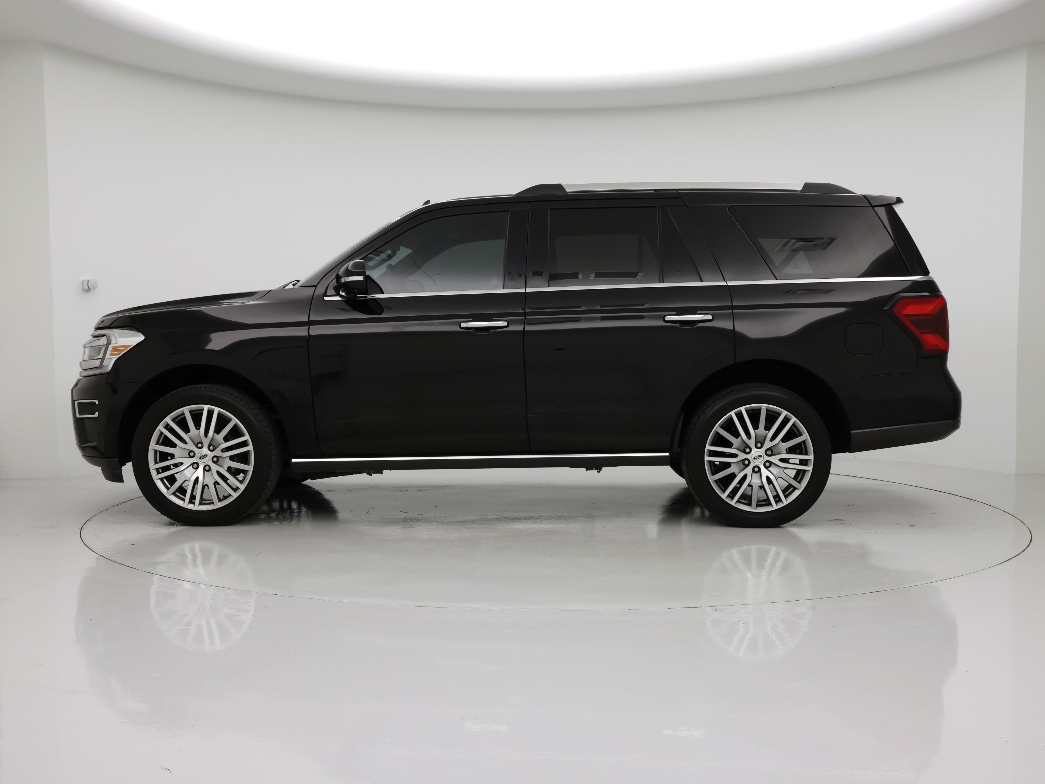 Thumbnail: 2023 Ford Expedition - 3