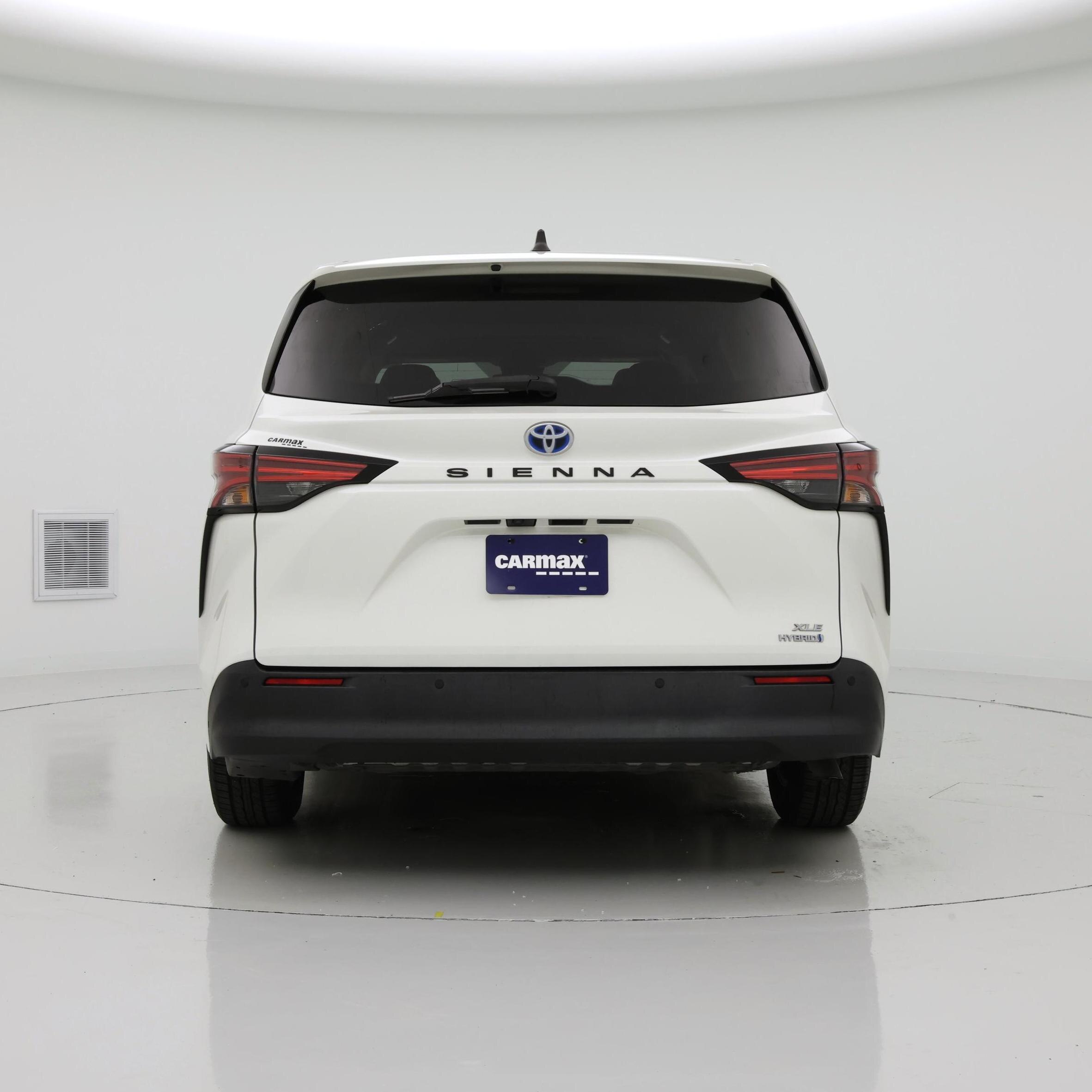 Thumbnail: 2021 Toyota Sienna - 6