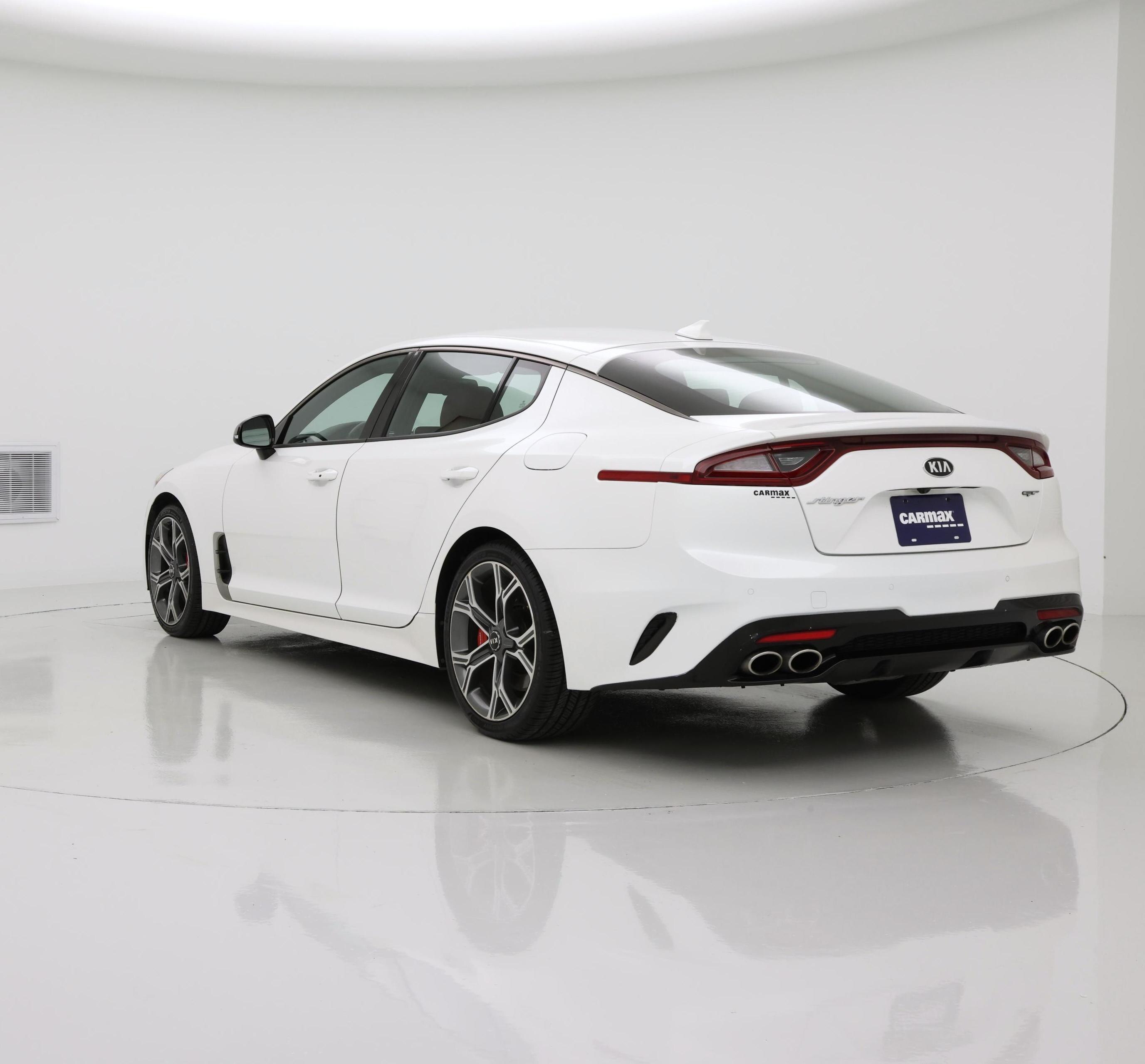 Thumbnail: 2019 Kia Stinger - 2