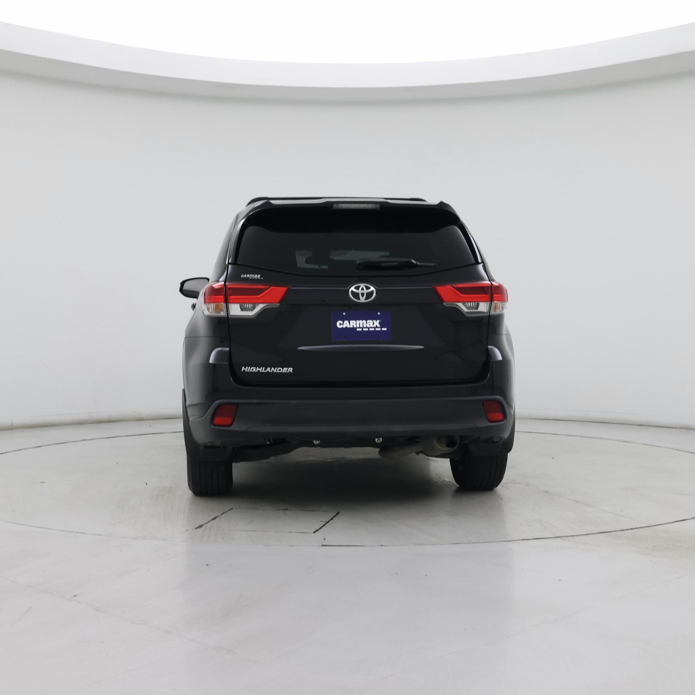 Thumbnail: 2019 Toyota Highlander - 6