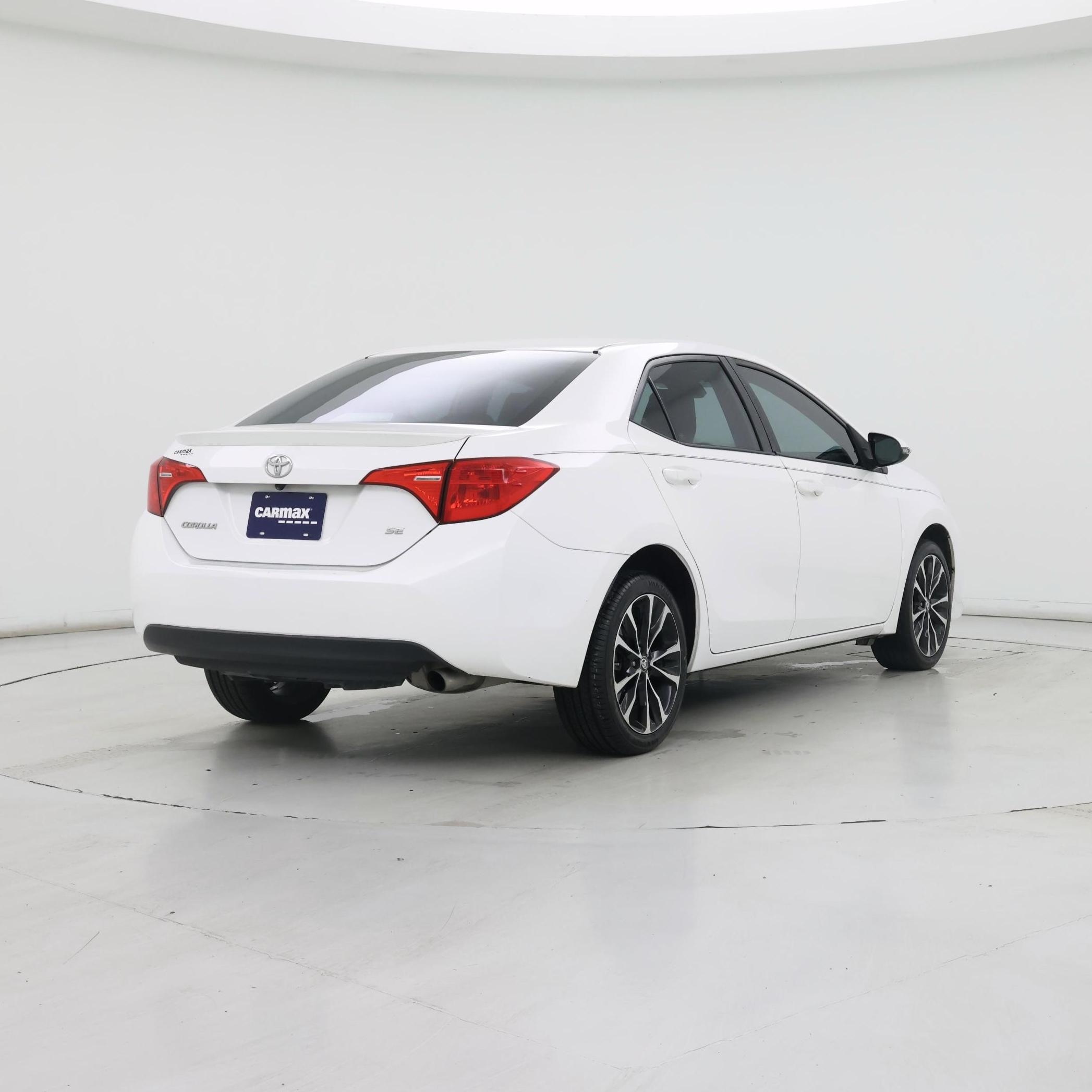 Thumbnail: 2017 Toyota Corolla - 8