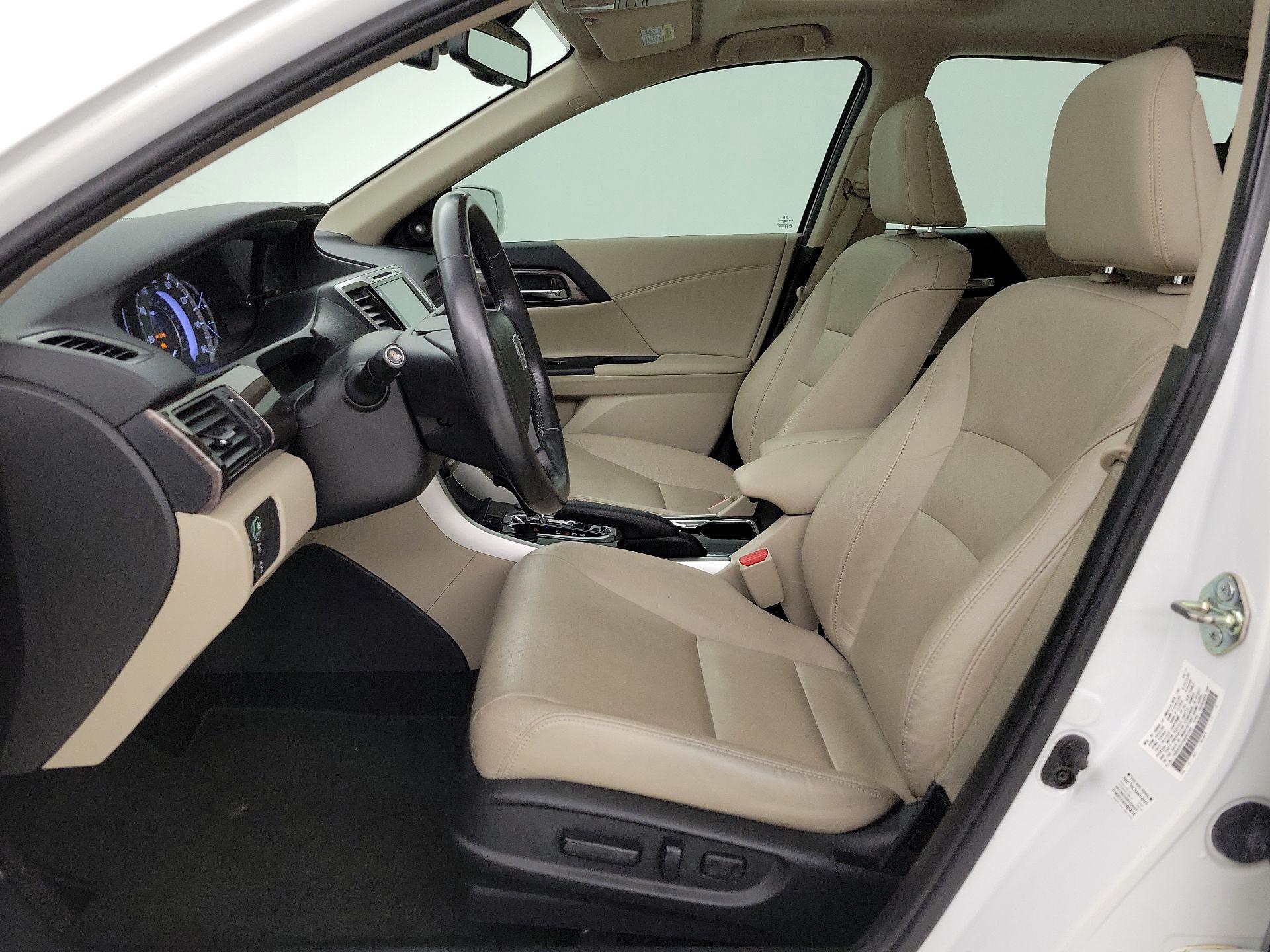 Thumbnail: 2017 Honda Accord - 11