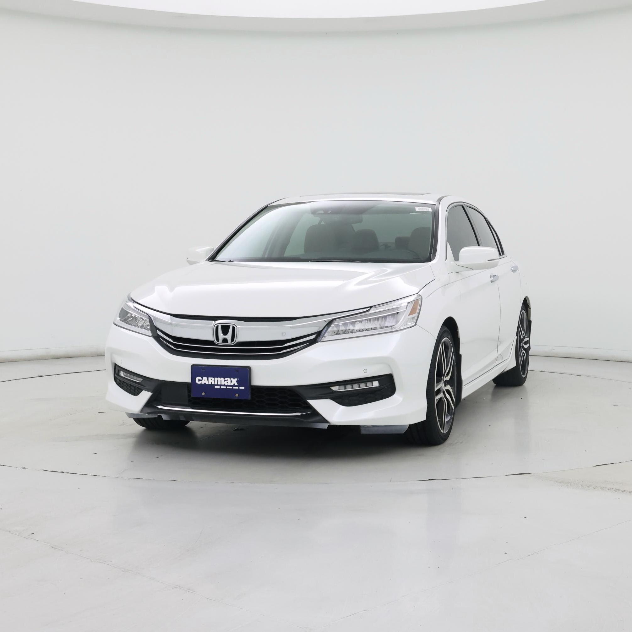 Thumbnail: 2017 Honda Accord - 4