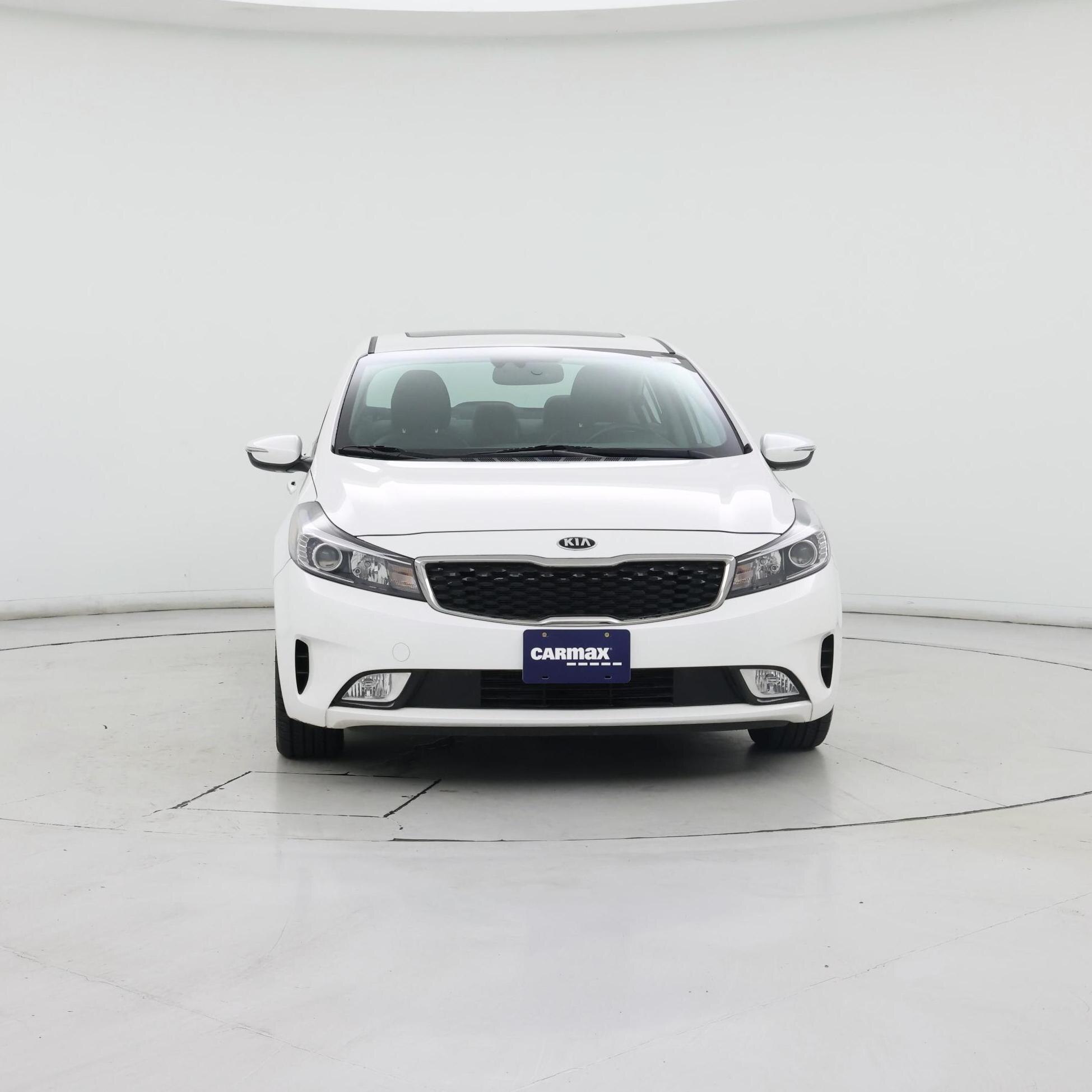 Thumbnail: 2017 Kia Forte - 5