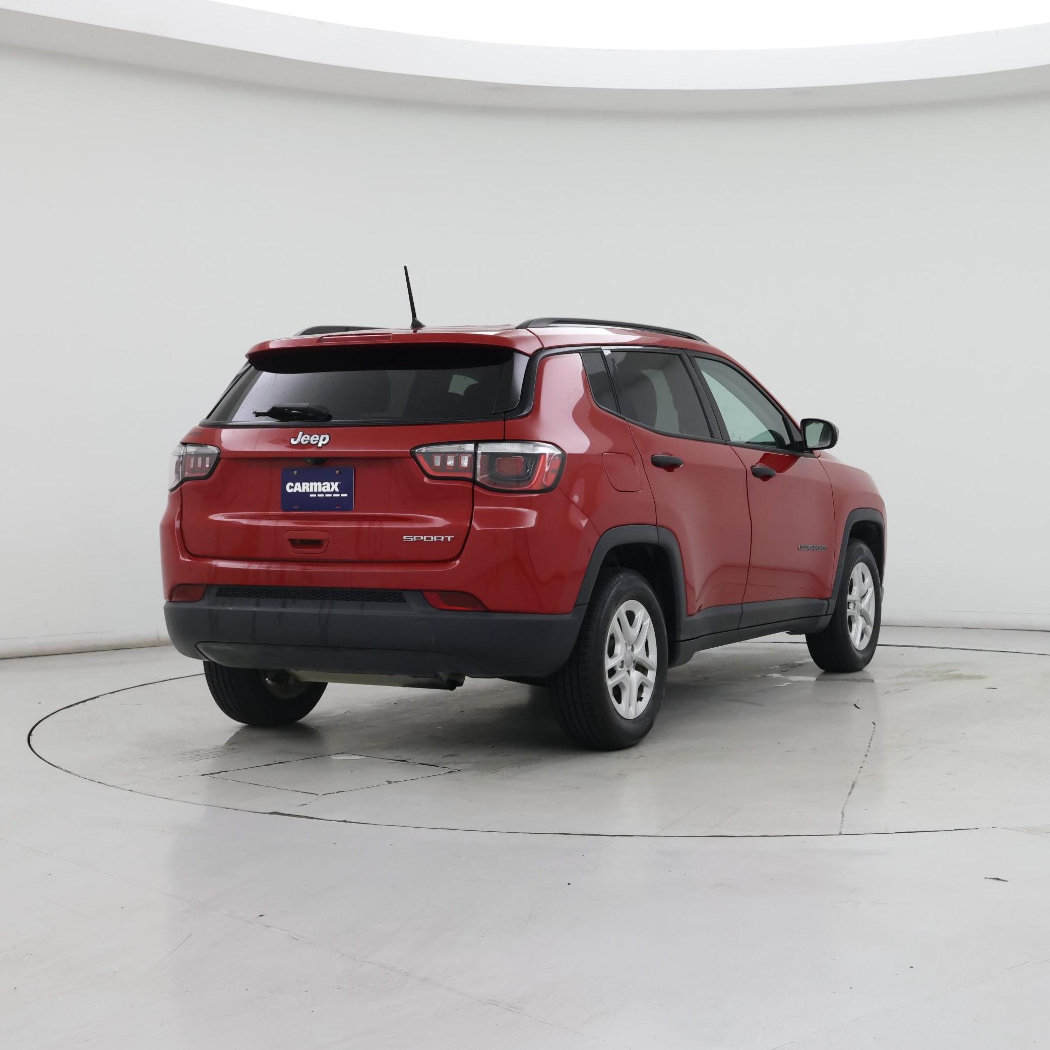 Thumbnail: 2018 Jeep Compass - 8