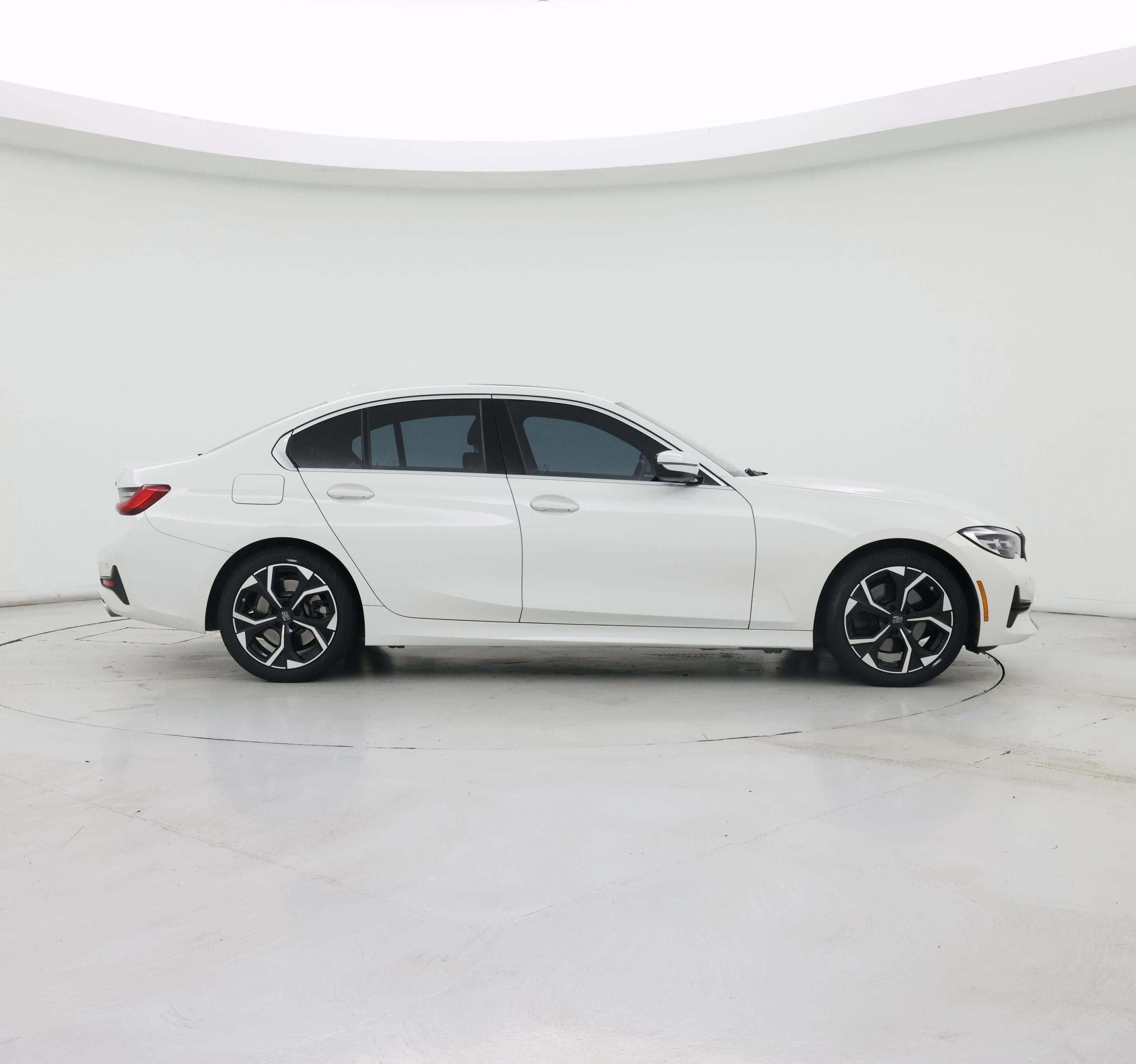 Thumbnail: 2020 BMW 3 Series - 7