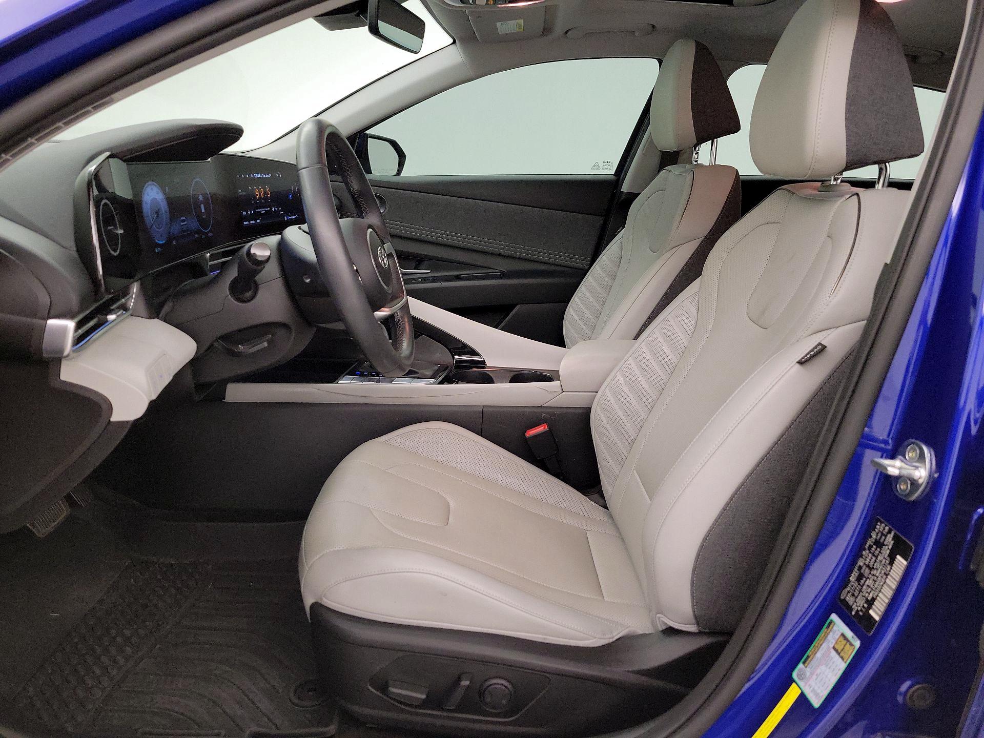 Thumbnail: 2023 Hyundai Elantra - 11
