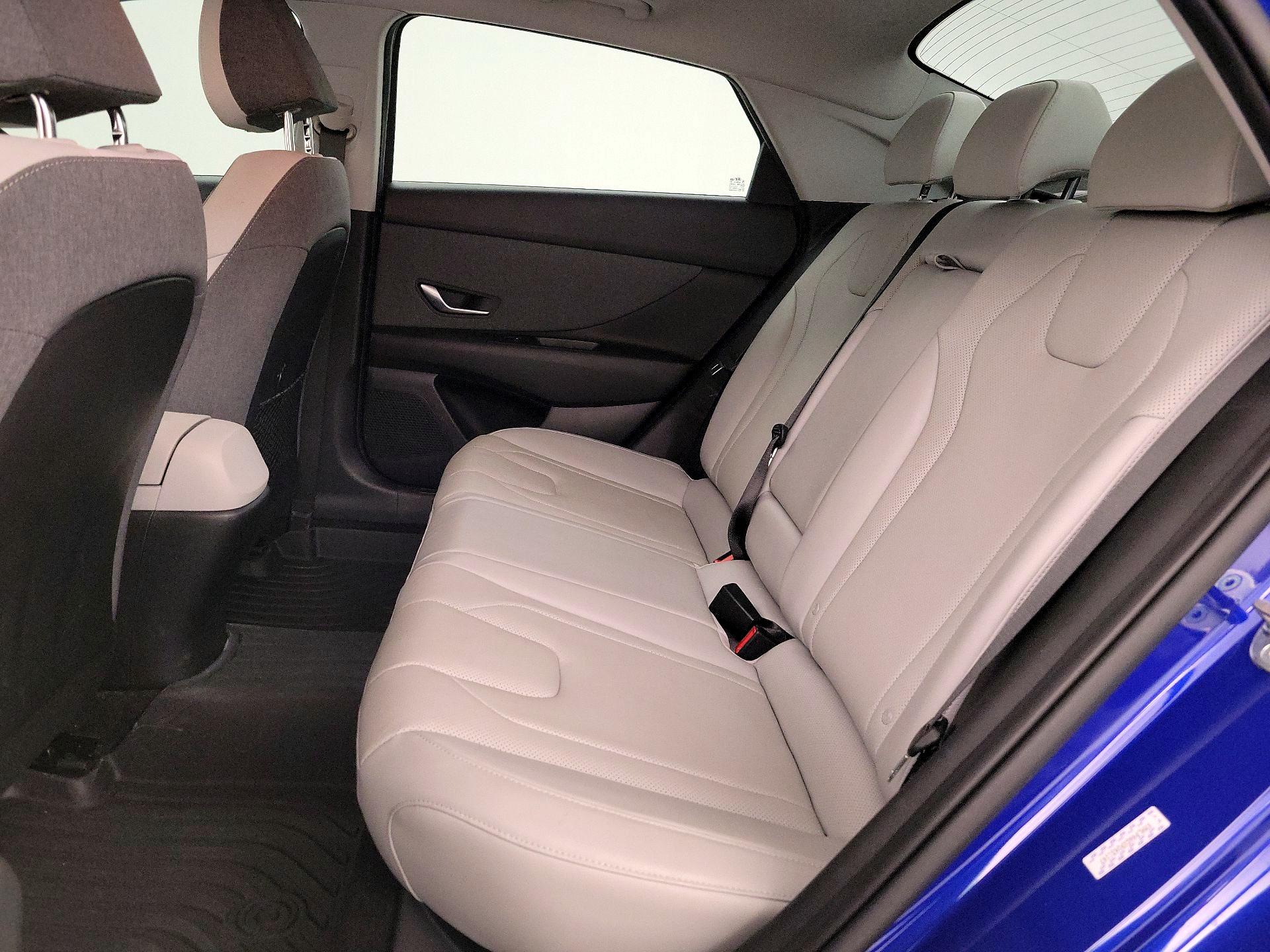 Thumbnail: 2023 Hyundai Elantra - 19