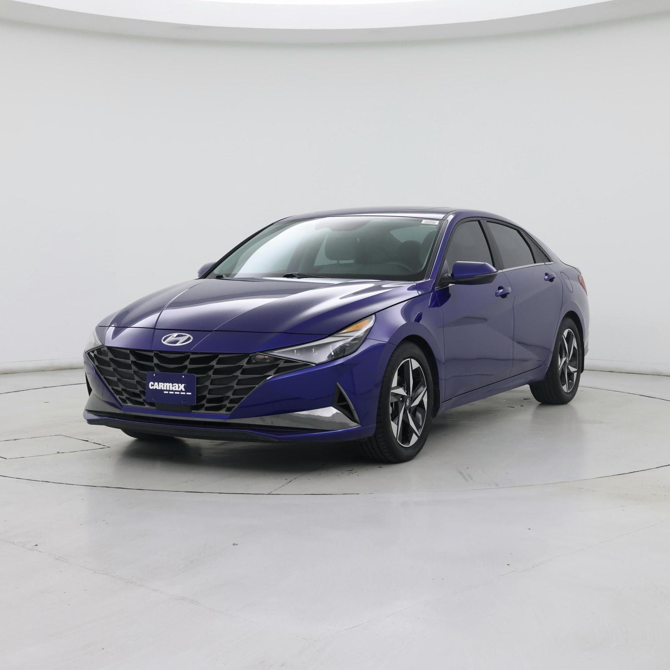 Thumbnail: 2023 Hyundai Elantra - 4
