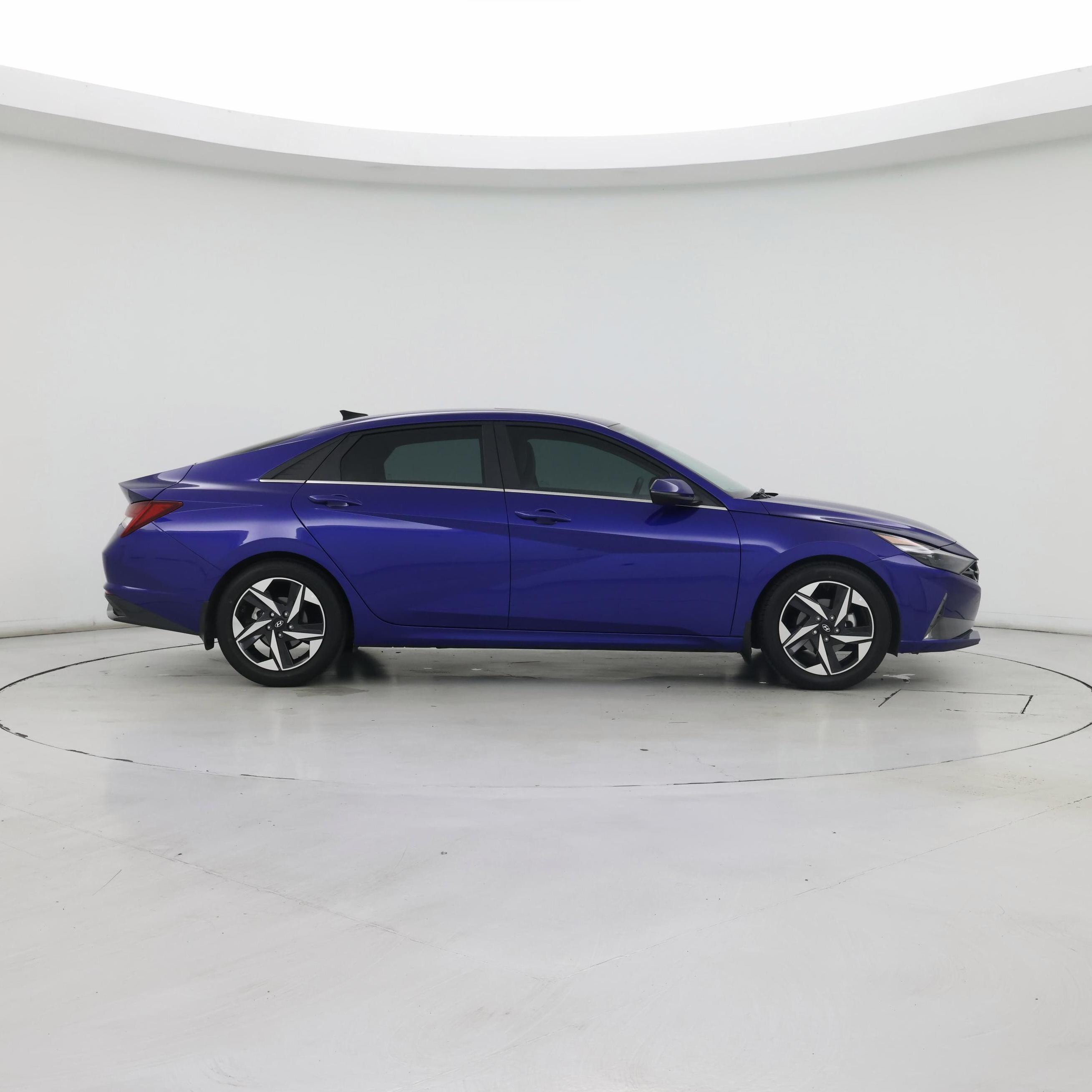 Thumbnail: 2023 Hyundai Elantra - 7