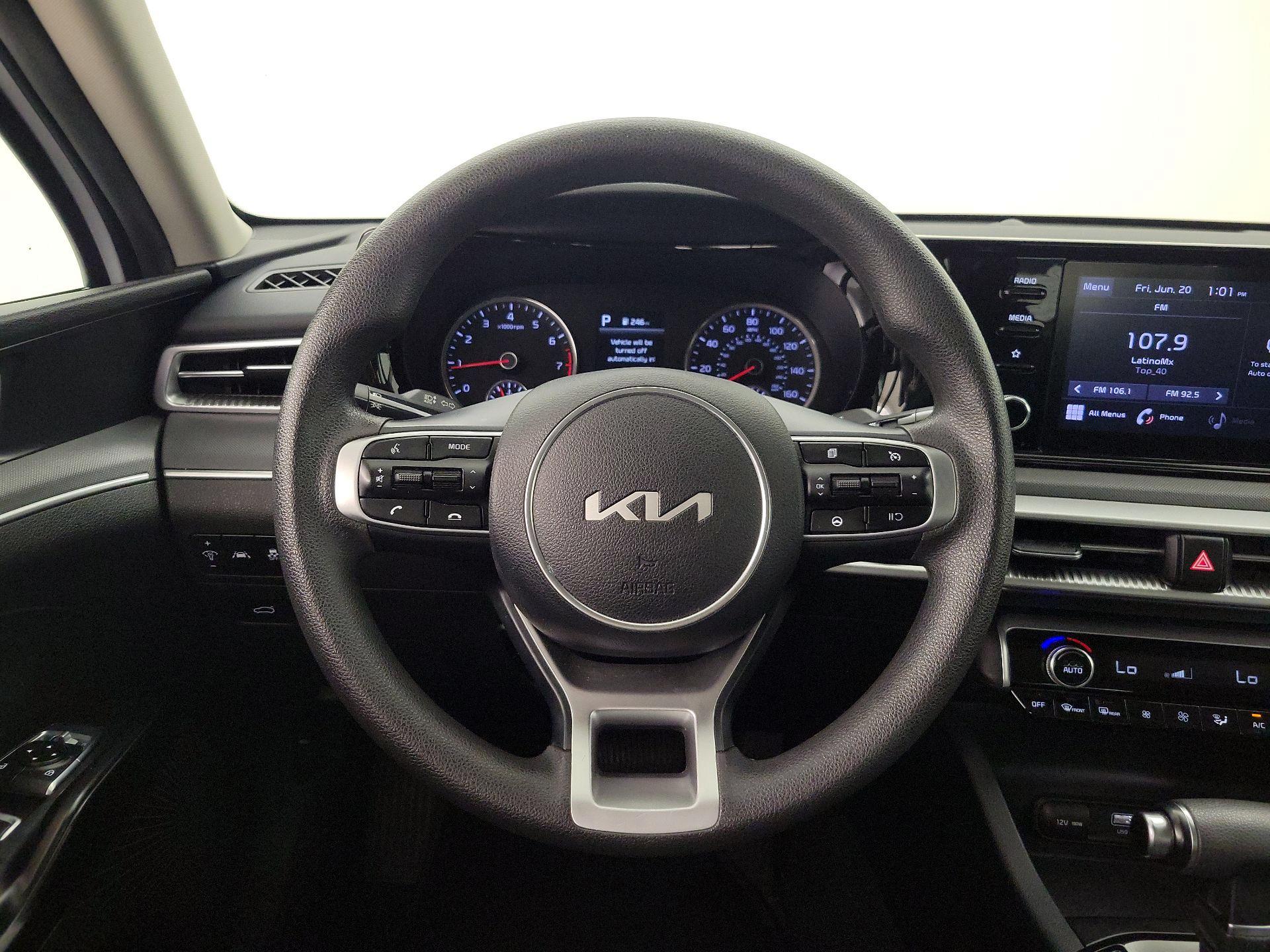 Thumbnail: 2022 Kia K5 - 10