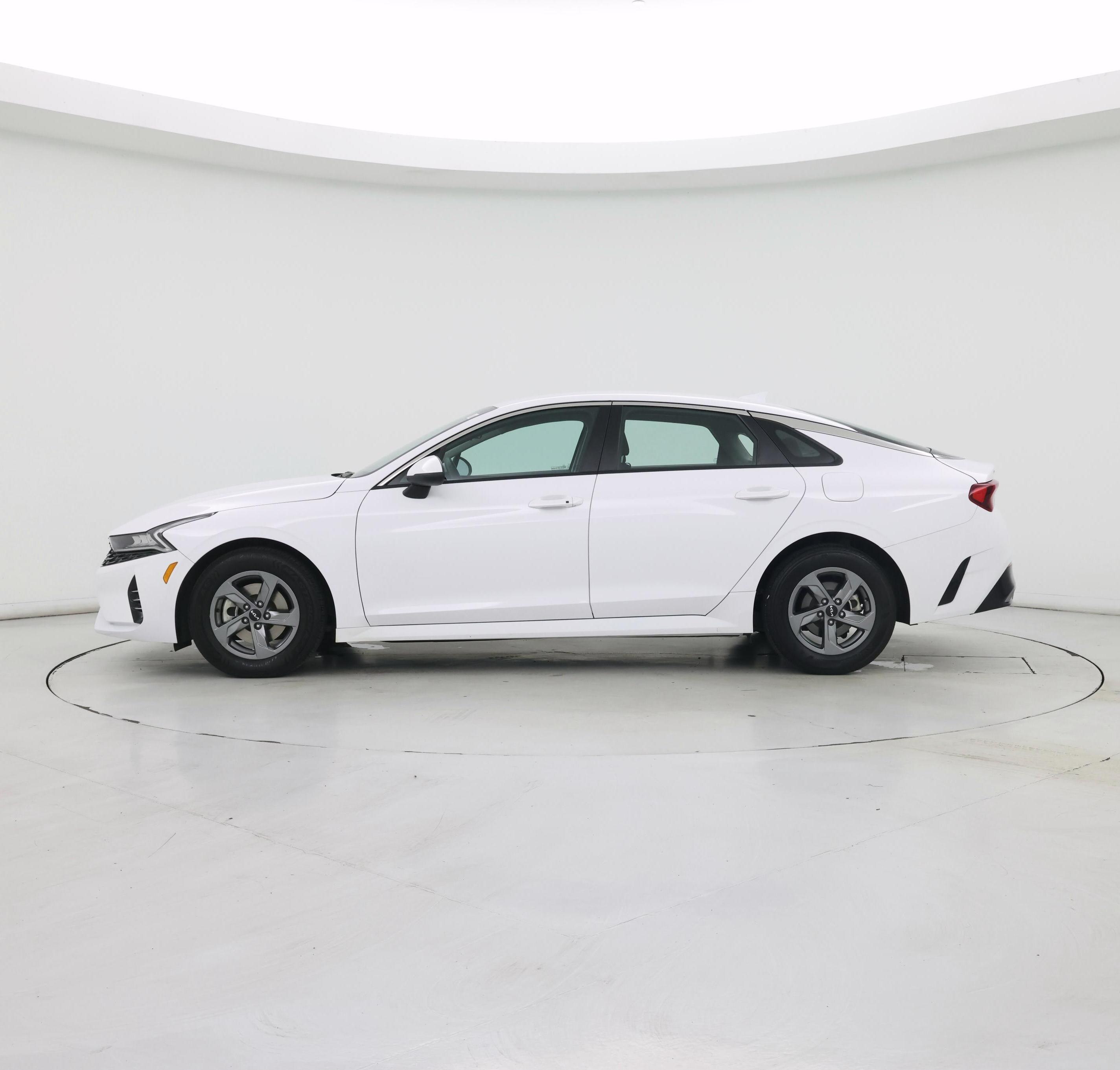 Thumbnail: 2022 Kia K5 - 3