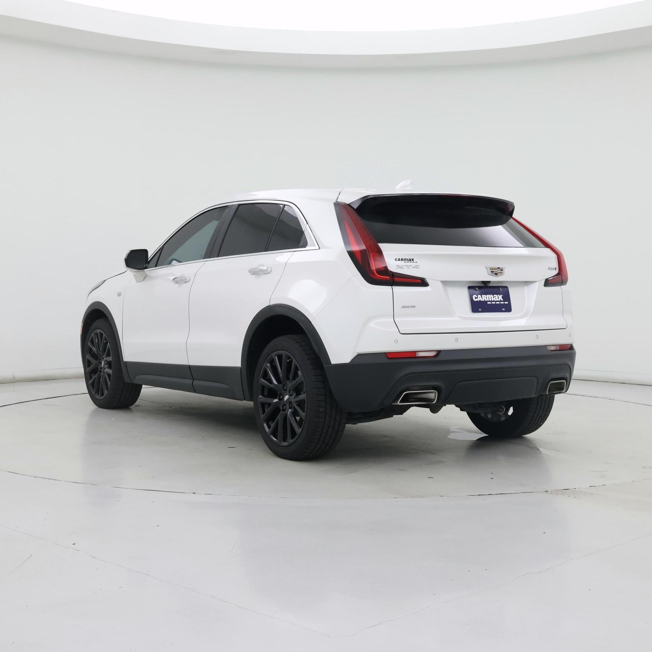 Thumbnail: 2022 Cadillac XT4 - 2