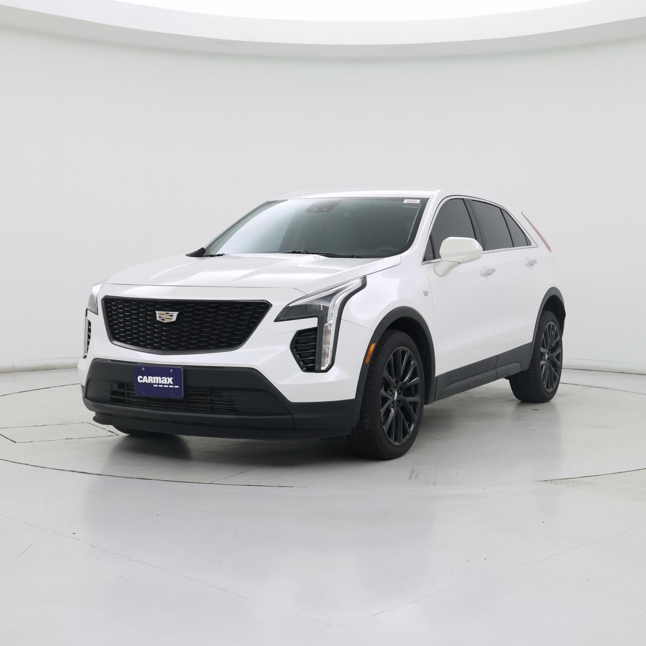 Thumbnail: 2022 Cadillac XT4 - 4