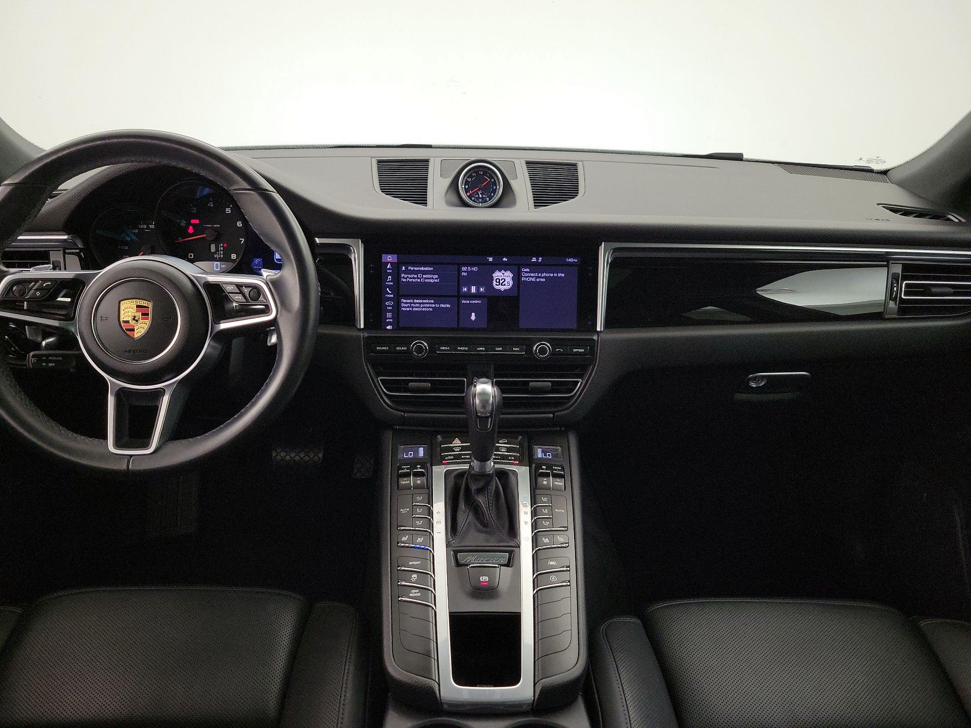 Thumbnail: 2021 Porsche Macan - 9