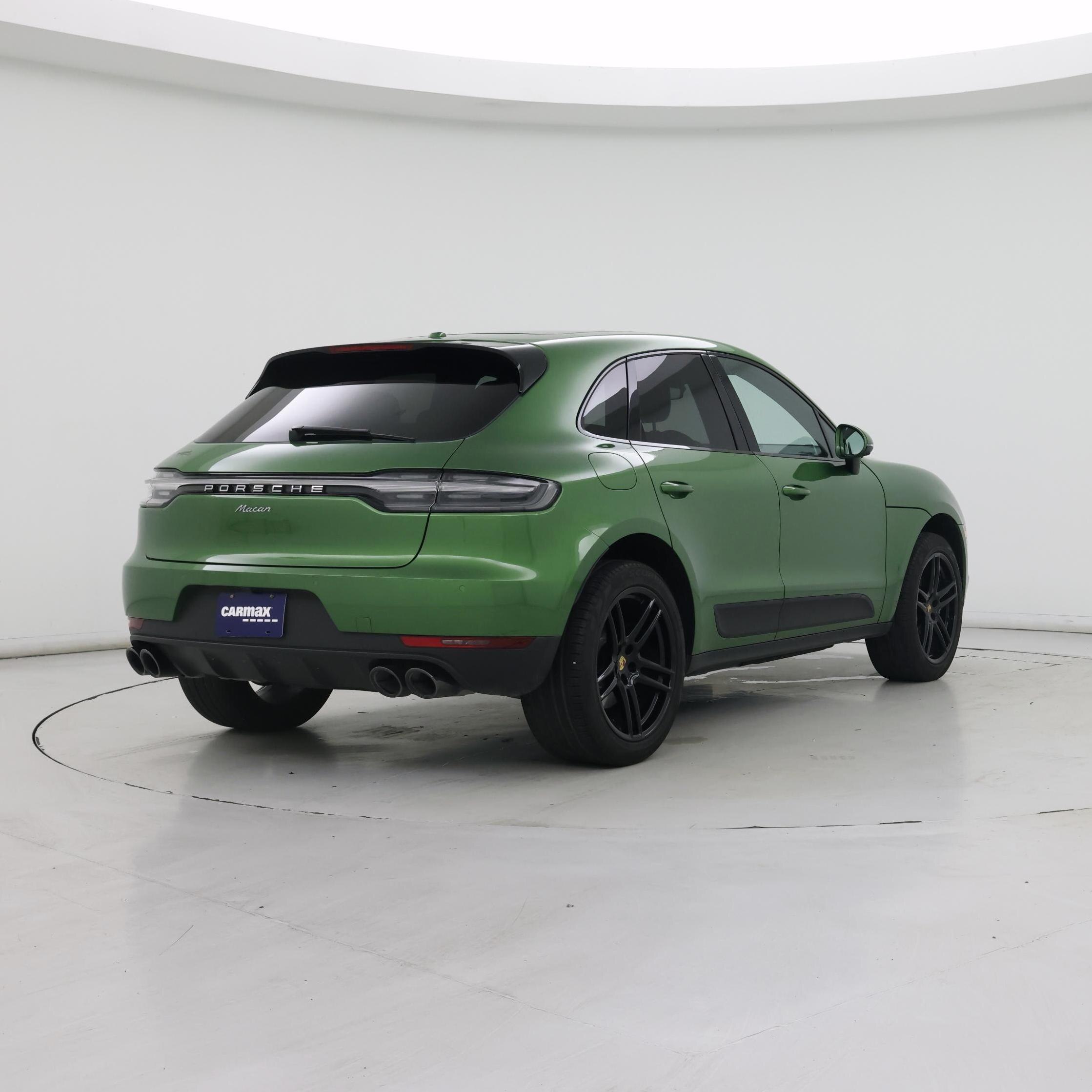 Thumbnail: 2021 Porsche Macan - 8