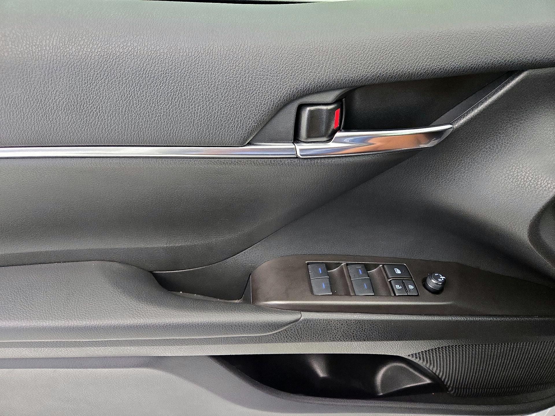 Thumbnail: 2024 Toyota Camry - 12