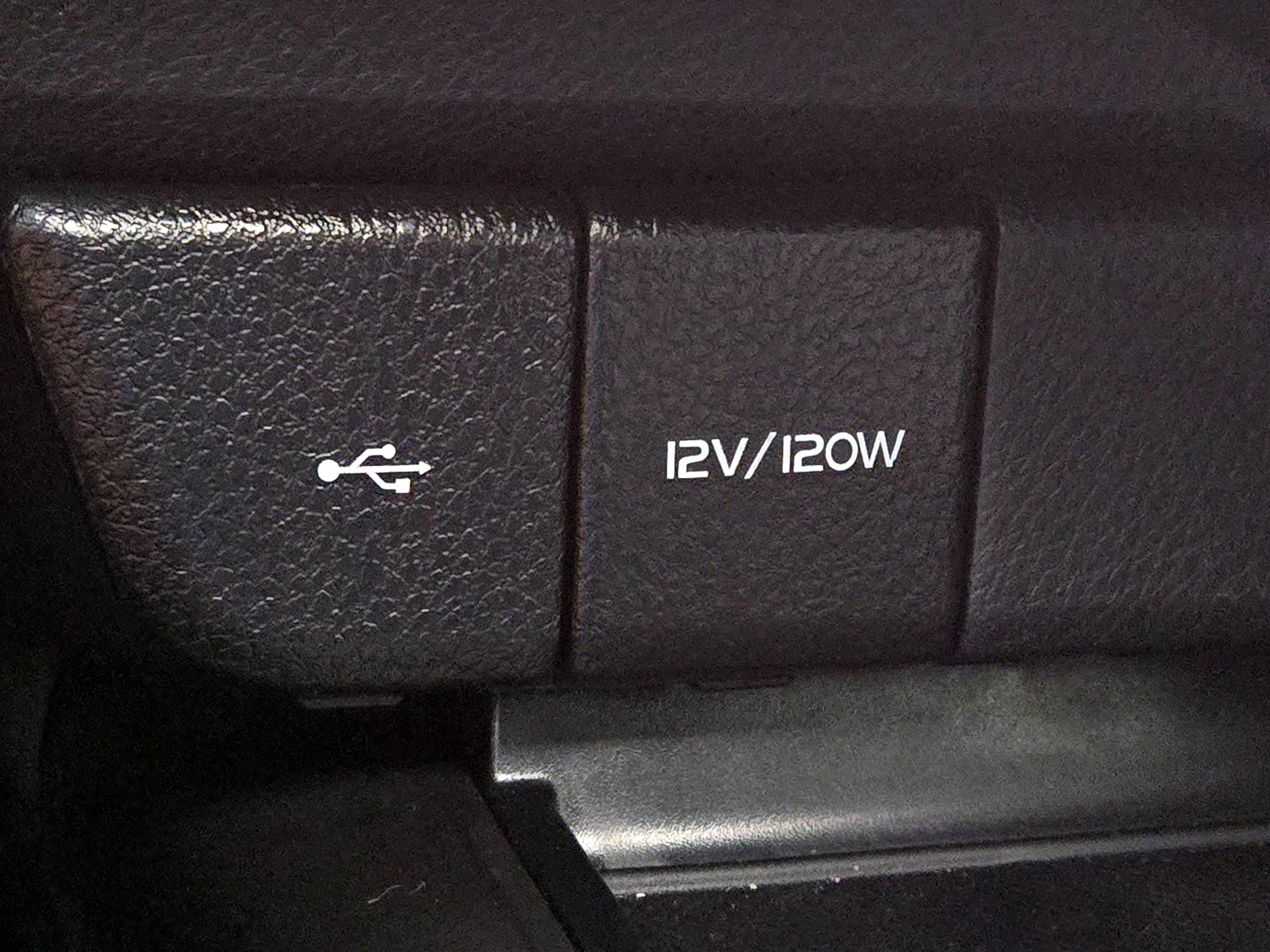 Thumbnail: 2024 Toyota Camry - 18