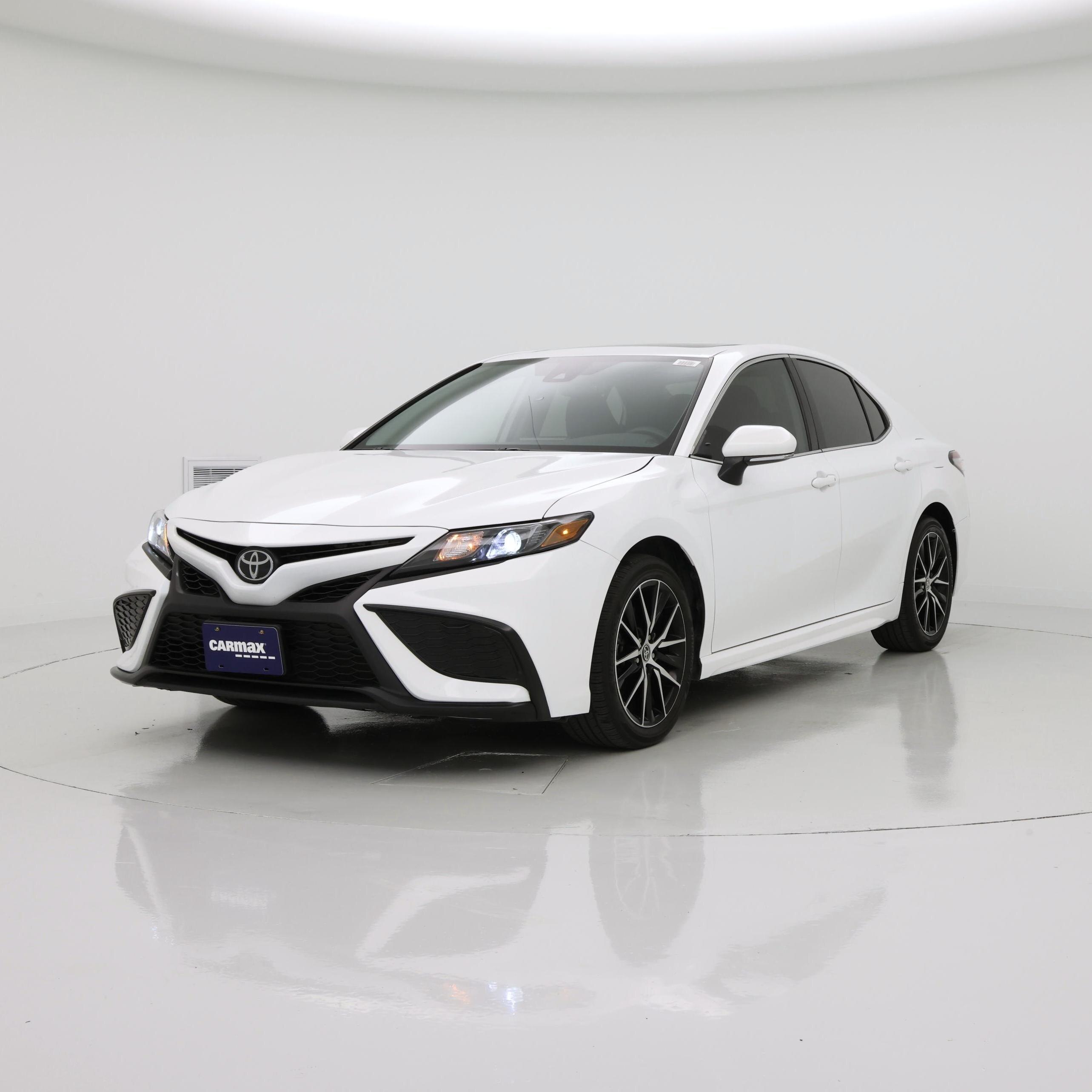 Thumbnail: 2024 Toyota Camry - 4
