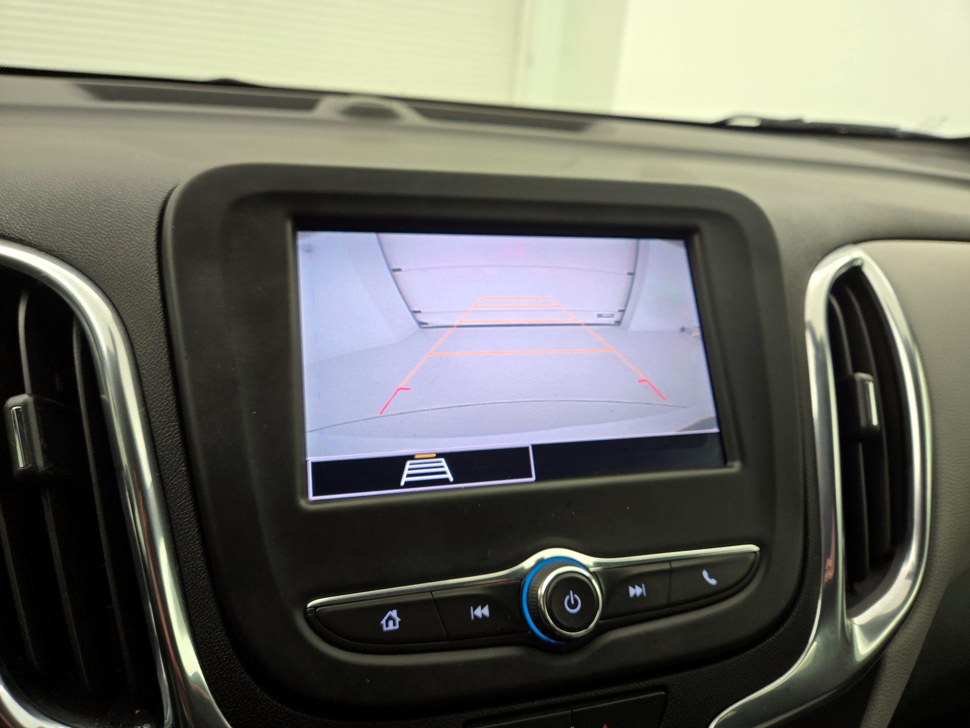 Thumbnail: 2022 Chevrolet Equinox - 14