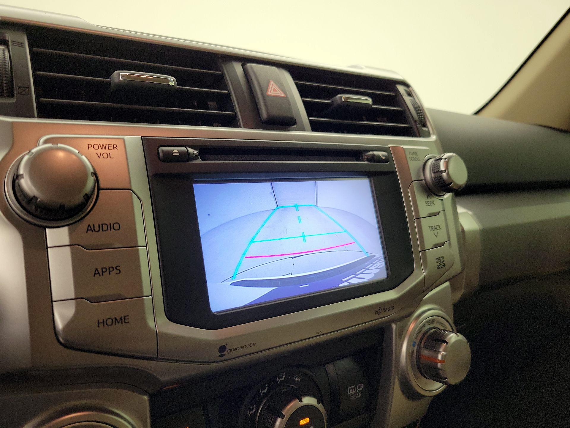 Thumbnail: 2015 Toyota 4Runner - 14