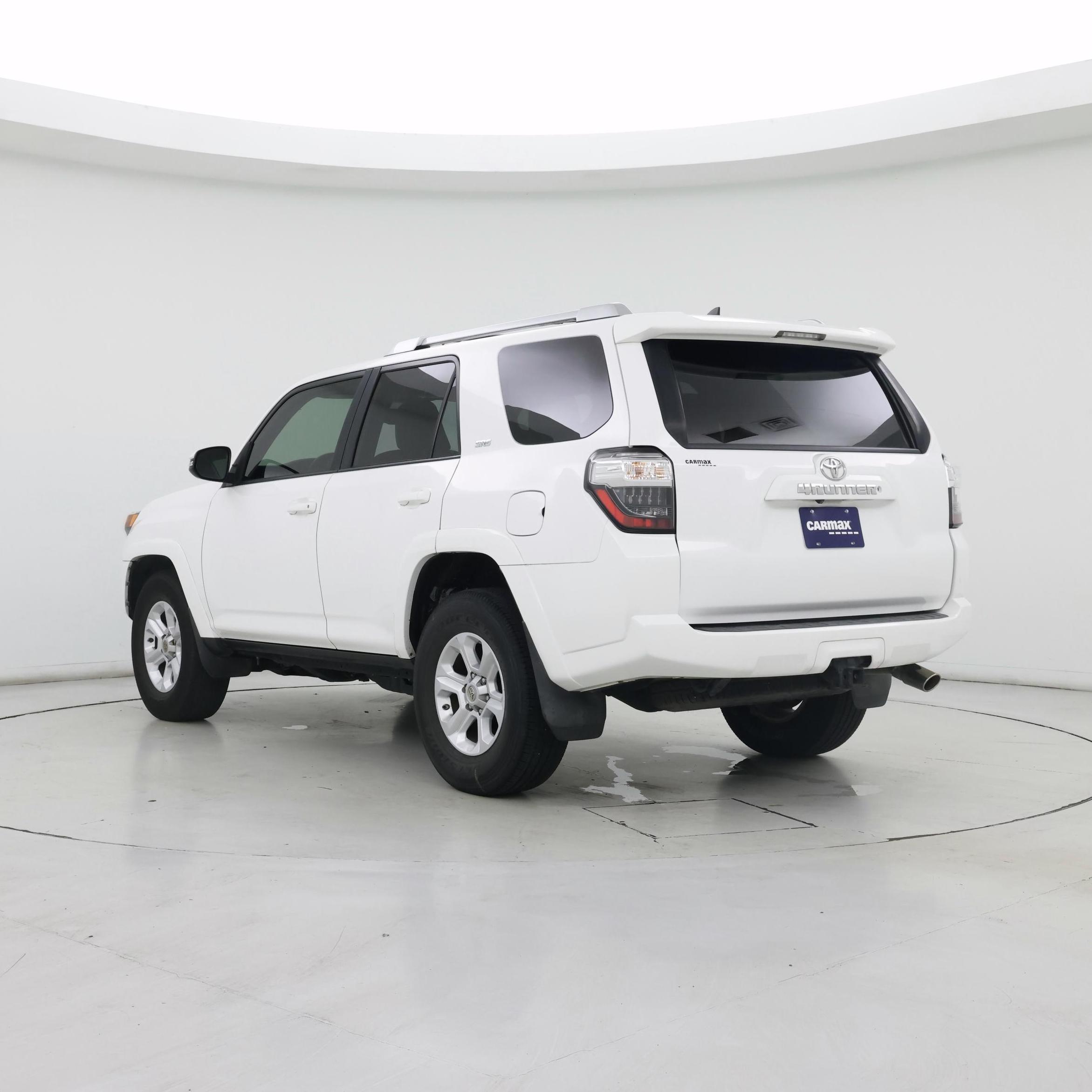 Thumbnail: 2015 Toyota 4Runner - 2