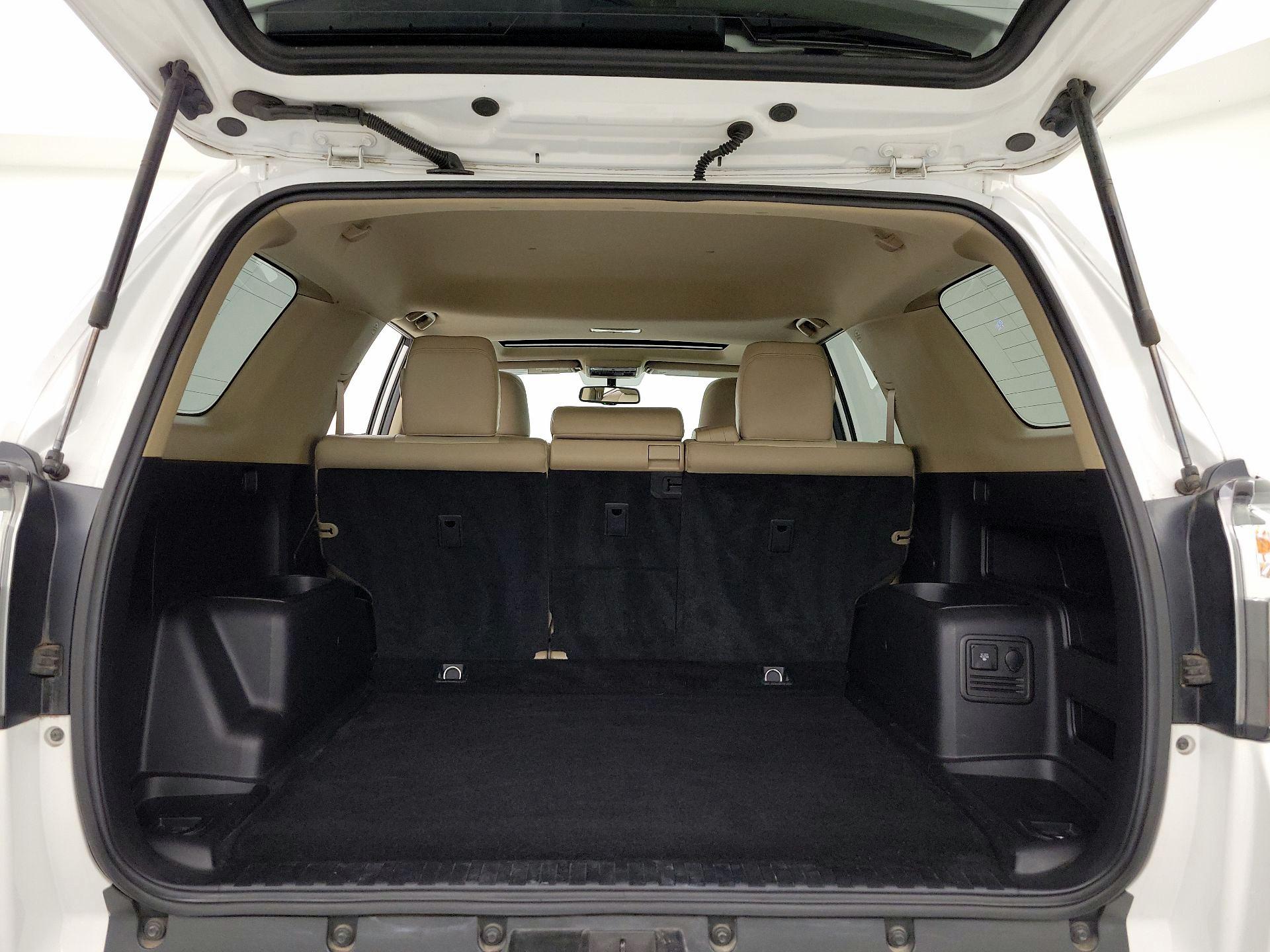 Thumbnail: 2015 Toyota 4Runner - 20