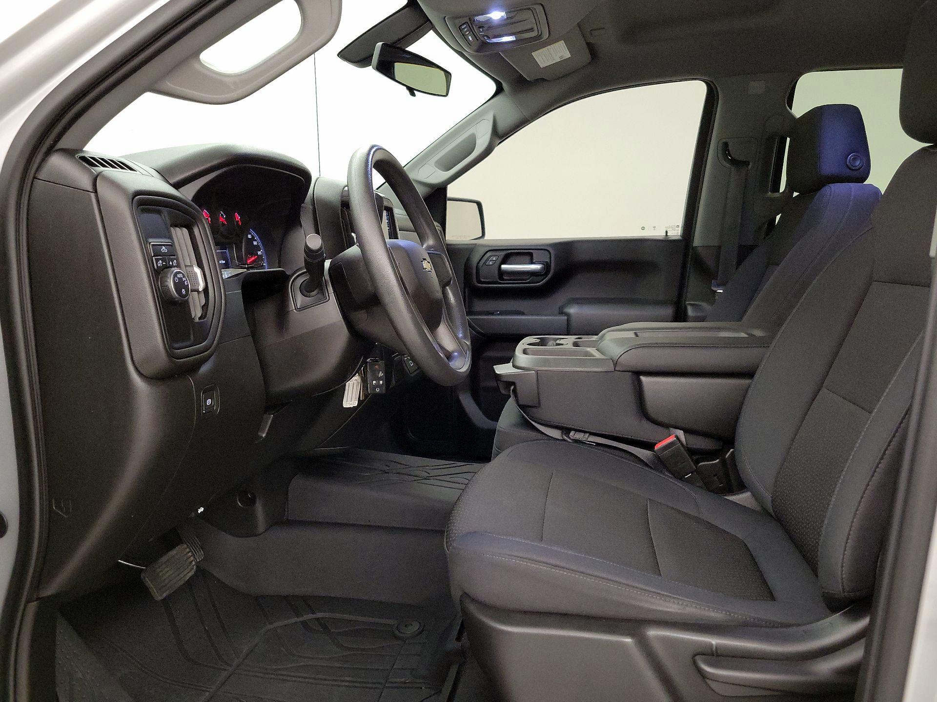 Thumbnail: 2019 Chevrolet Silverado 1500 - 11