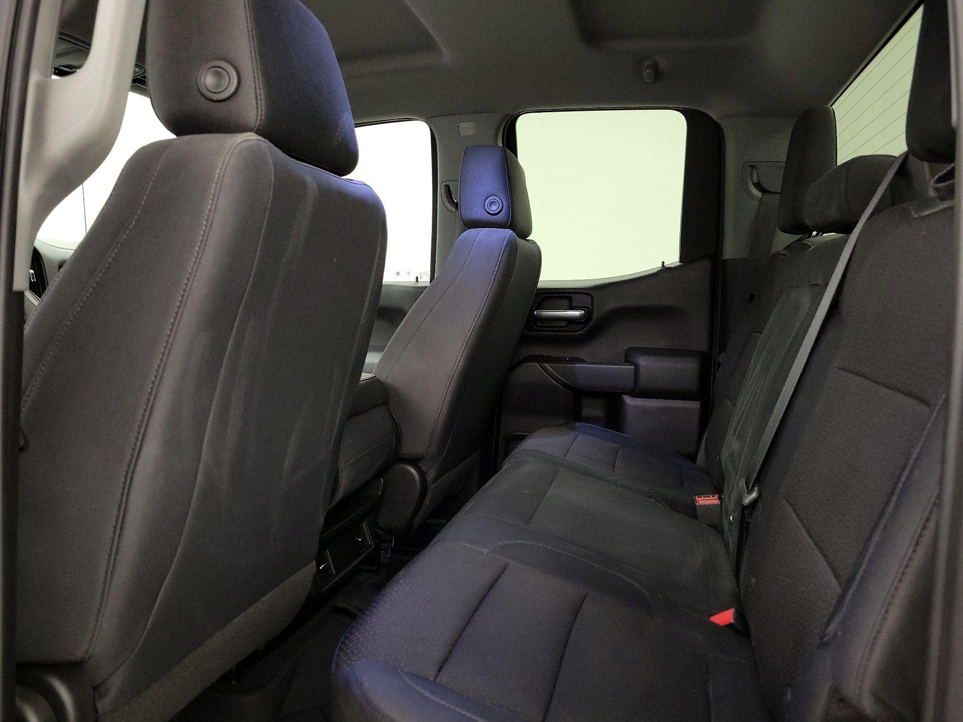 Thumbnail: 2019 Chevrolet Silverado 1500 - 18