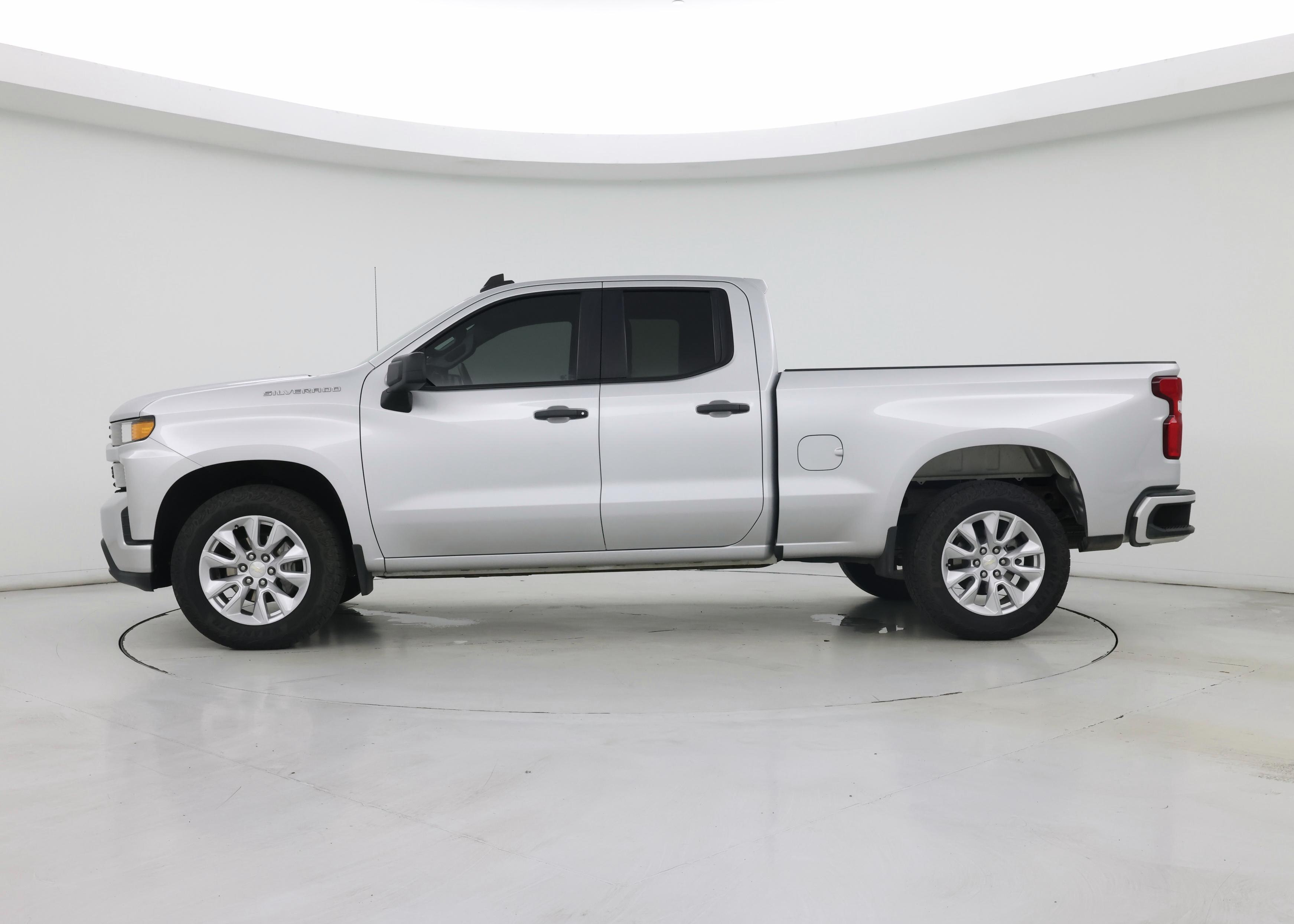 Thumbnail: 2019 Chevrolet Silverado 1500 - 3