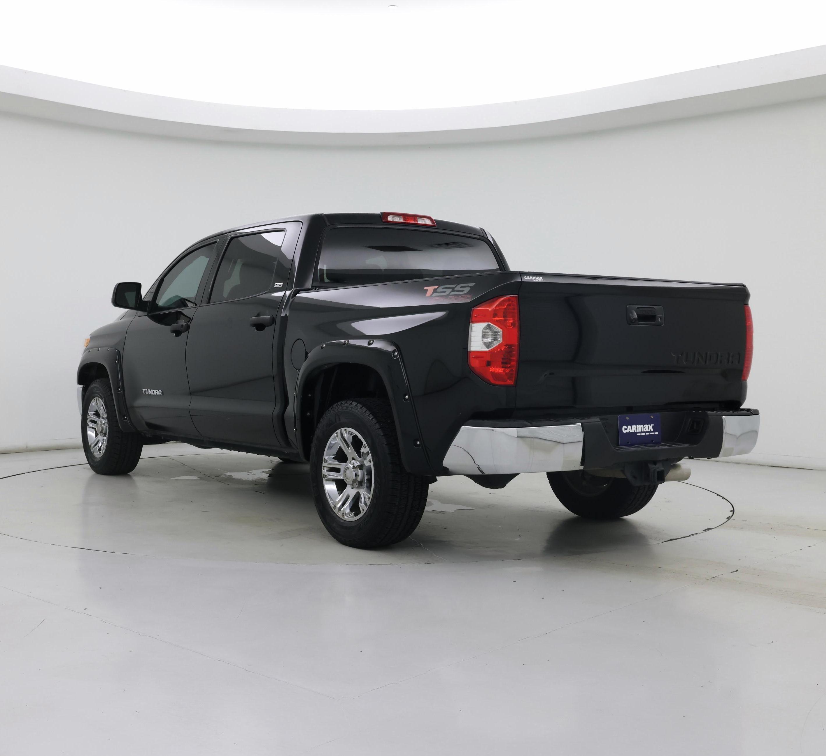 Thumbnail: 2015 Toyota Tundra - 2