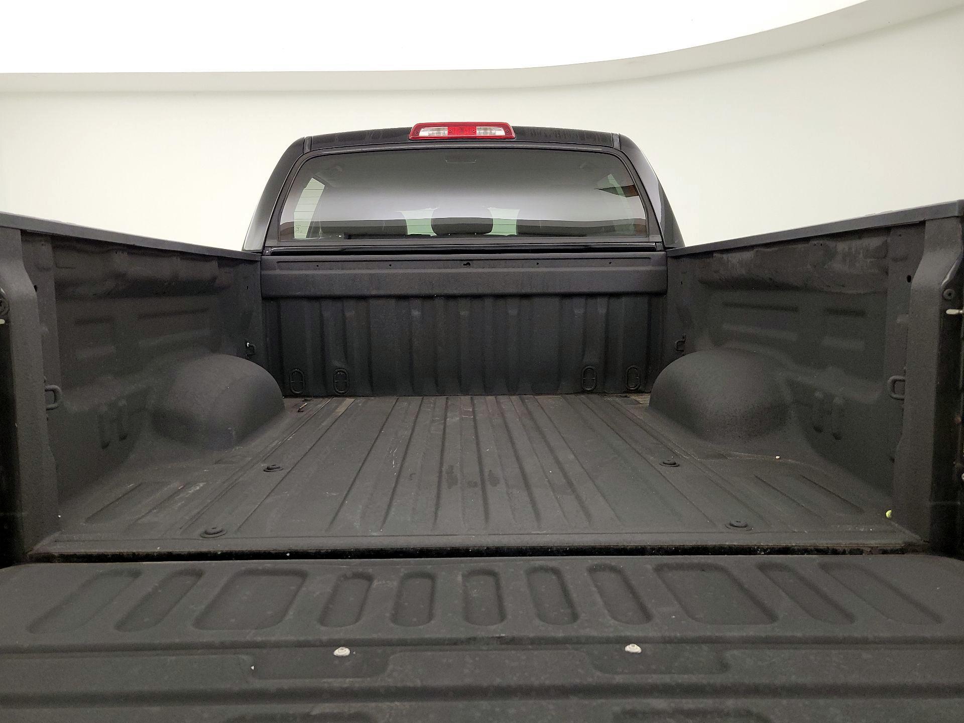 Thumbnail: 2015 Toyota Tundra - 19
