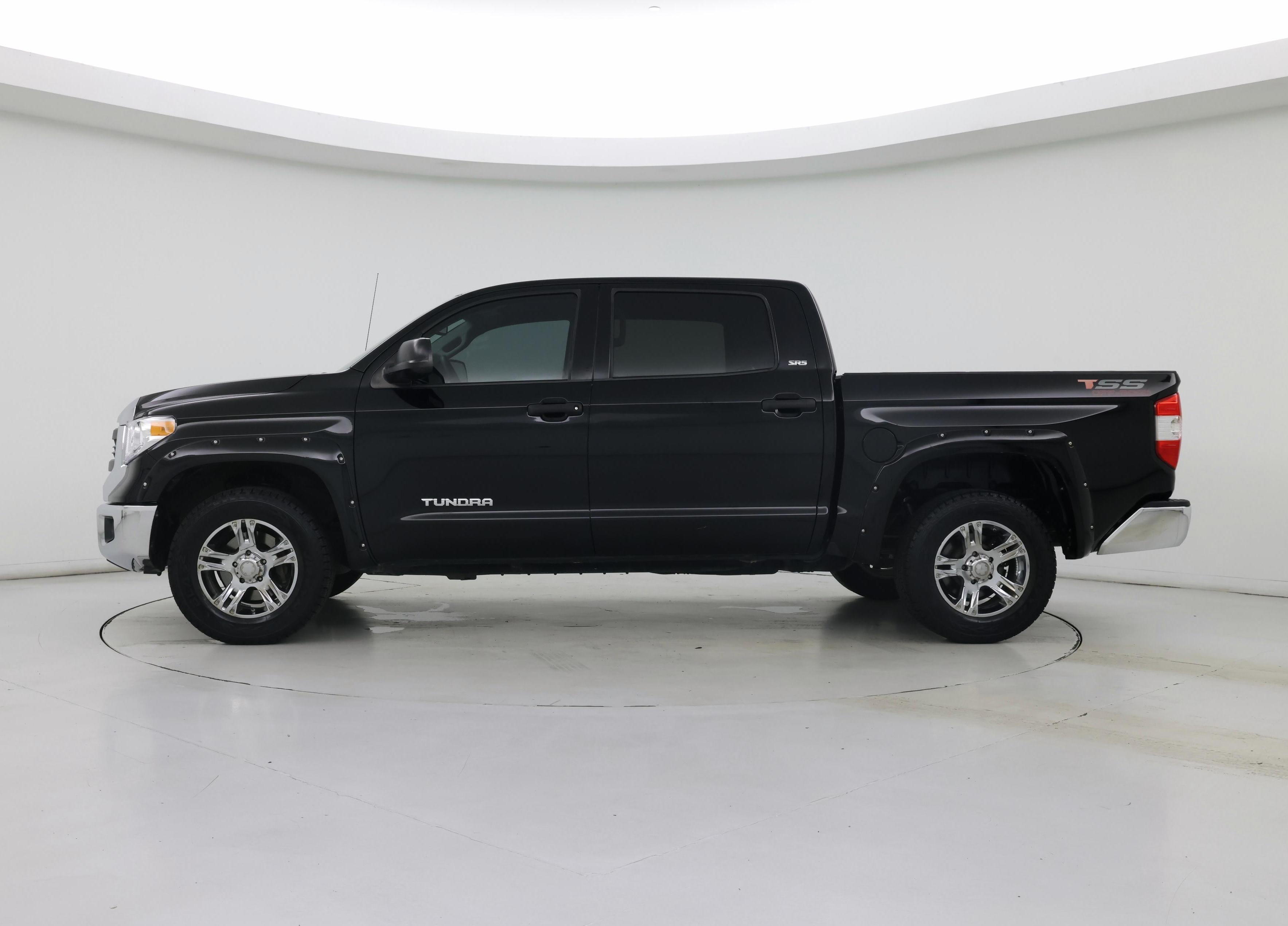 Thumbnail: 2015 Toyota Tundra - 3