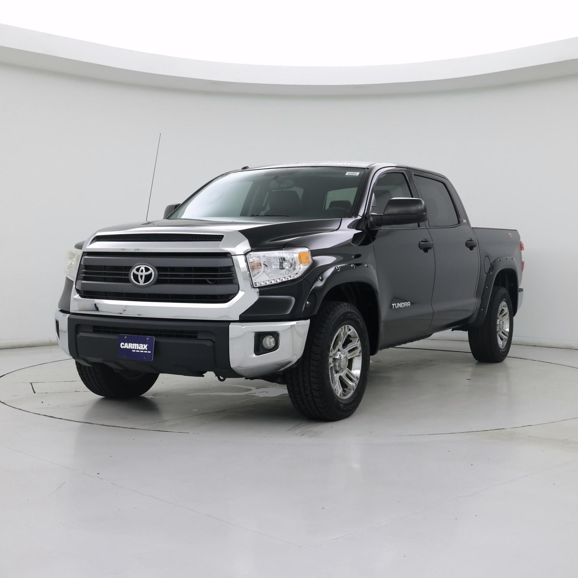 Thumbnail: 2015 Toyota Tundra - 4
