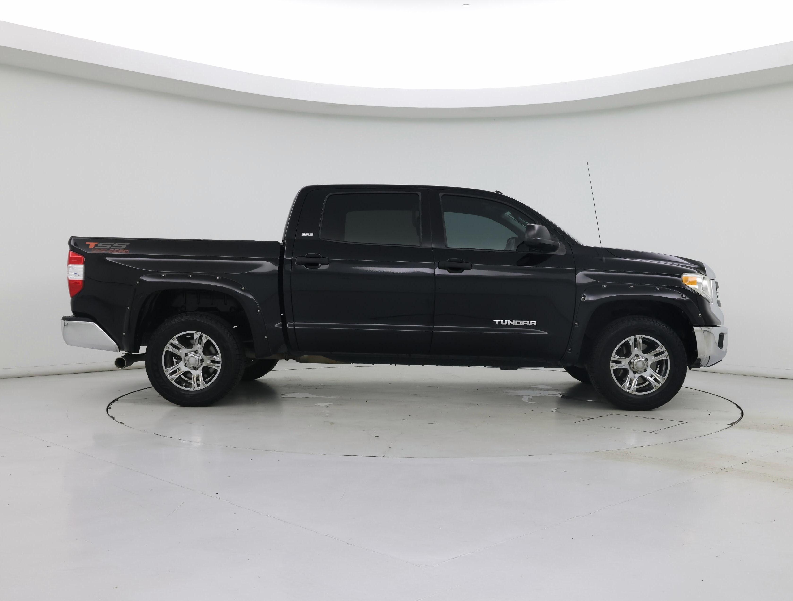 Thumbnail: 2015 Toyota Tundra - 7