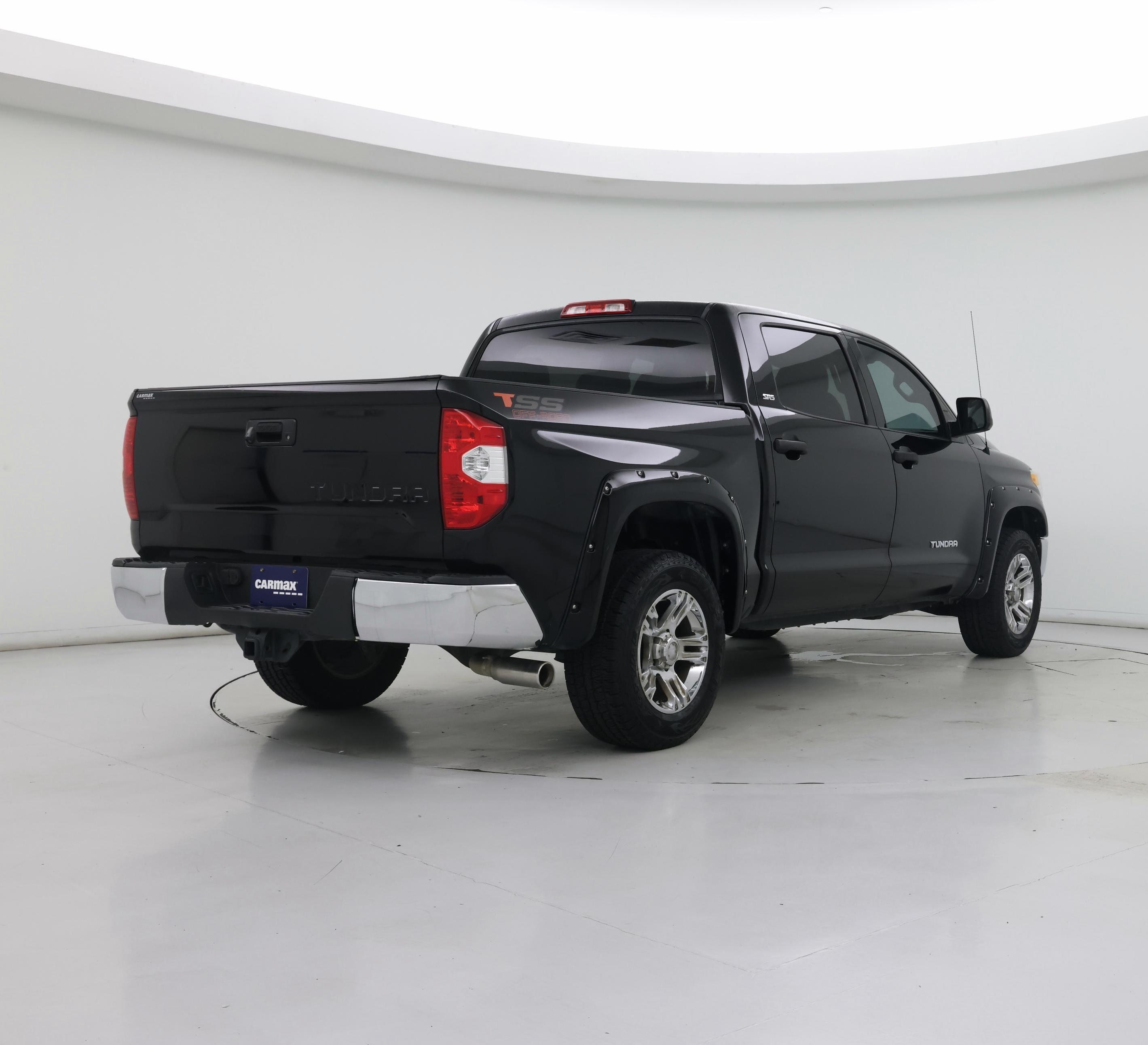 Thumbnail: 2015 Toyota Tundra - 8