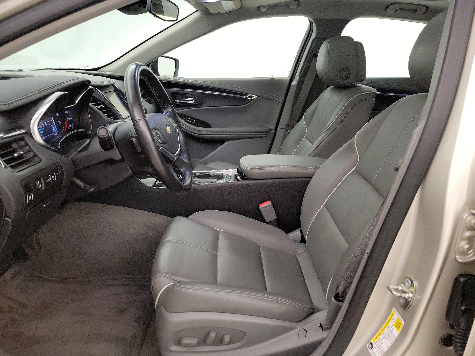 Thumbnail: 2014 Chevrolet Impala - 11