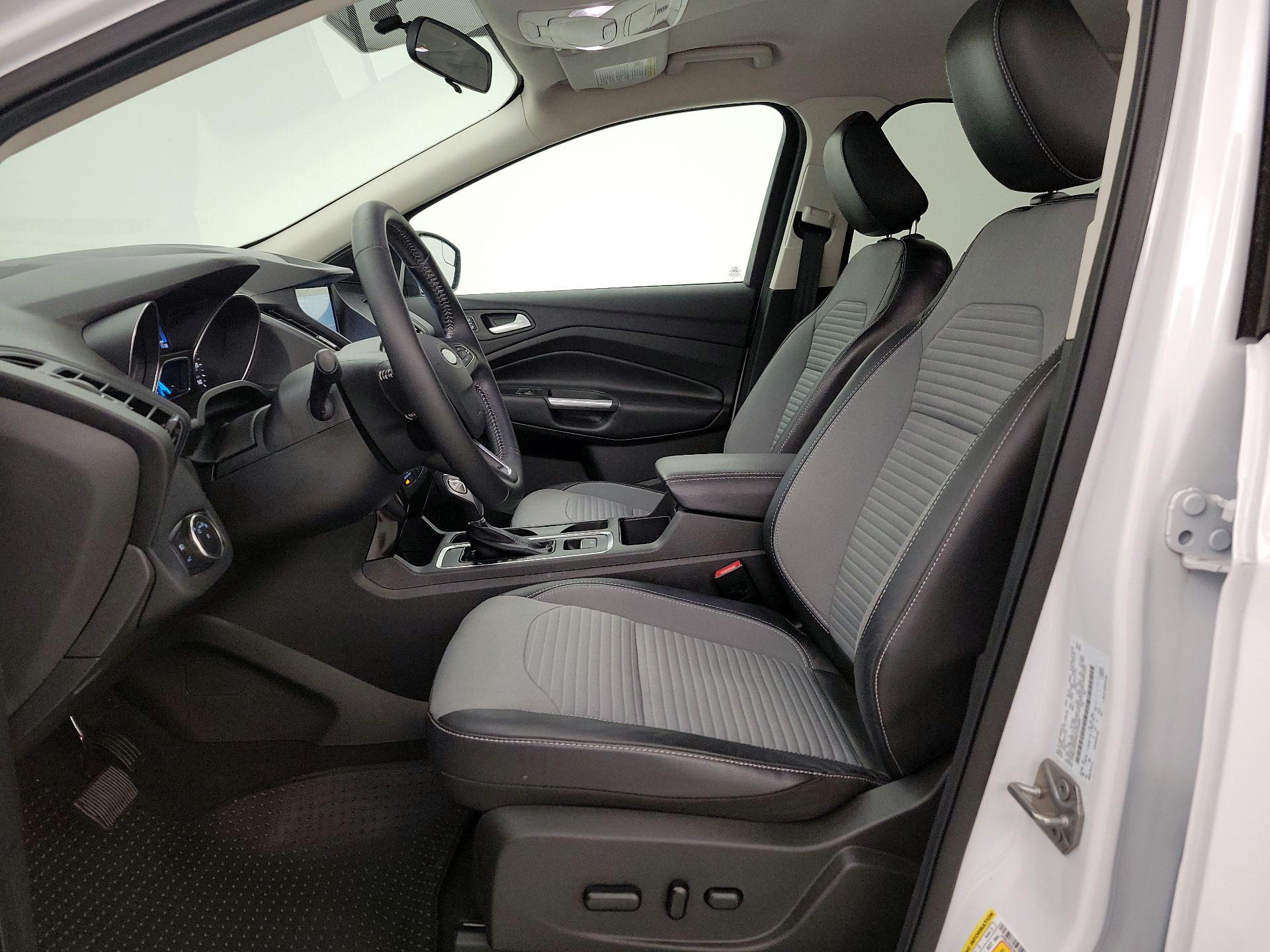Thumbnail: 2019 Ford Escape - 11