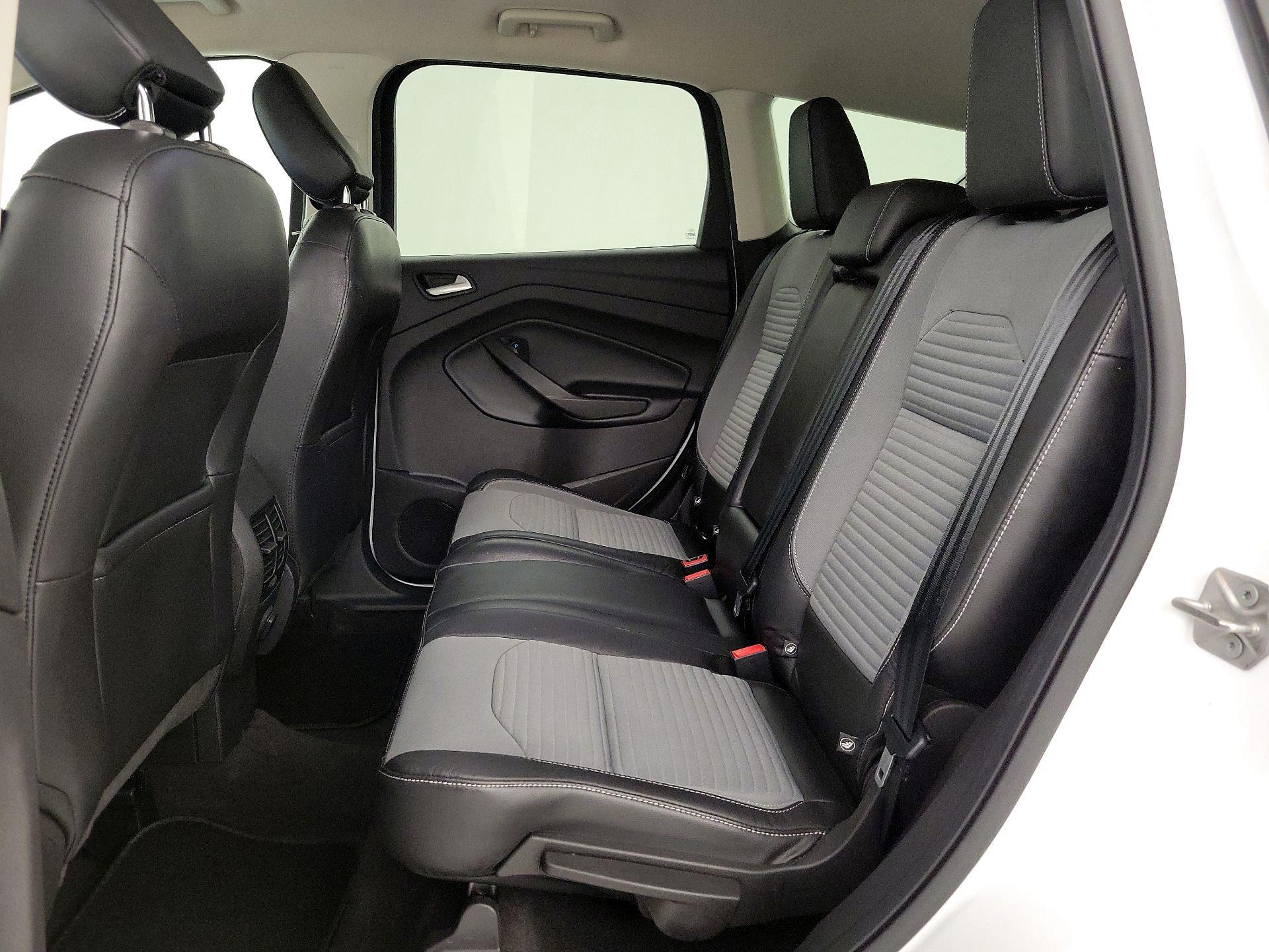 Thumbnail: 2019 Ford Escape - 18