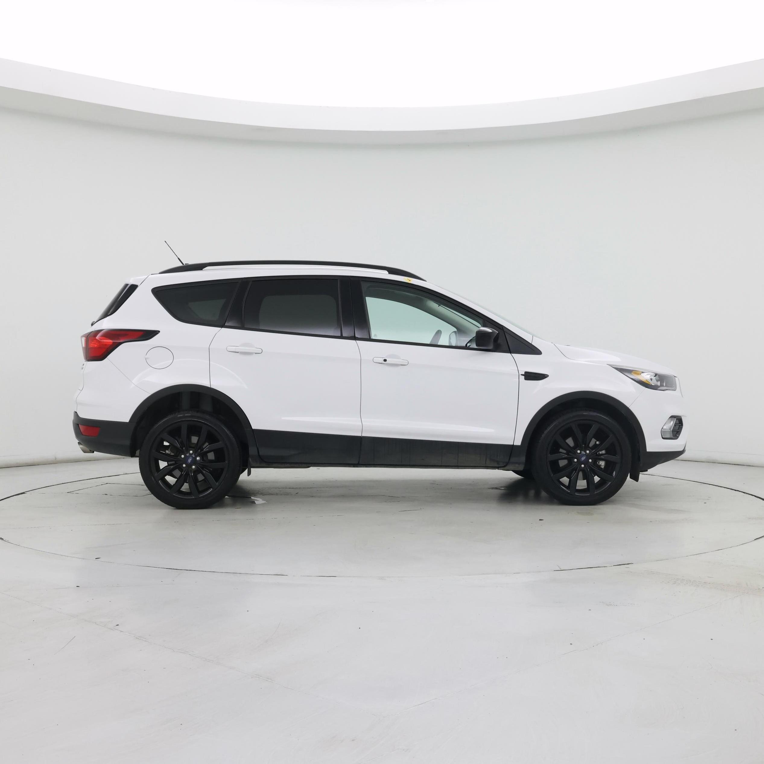 Thumbnail: 2019 Ford Escape - 7